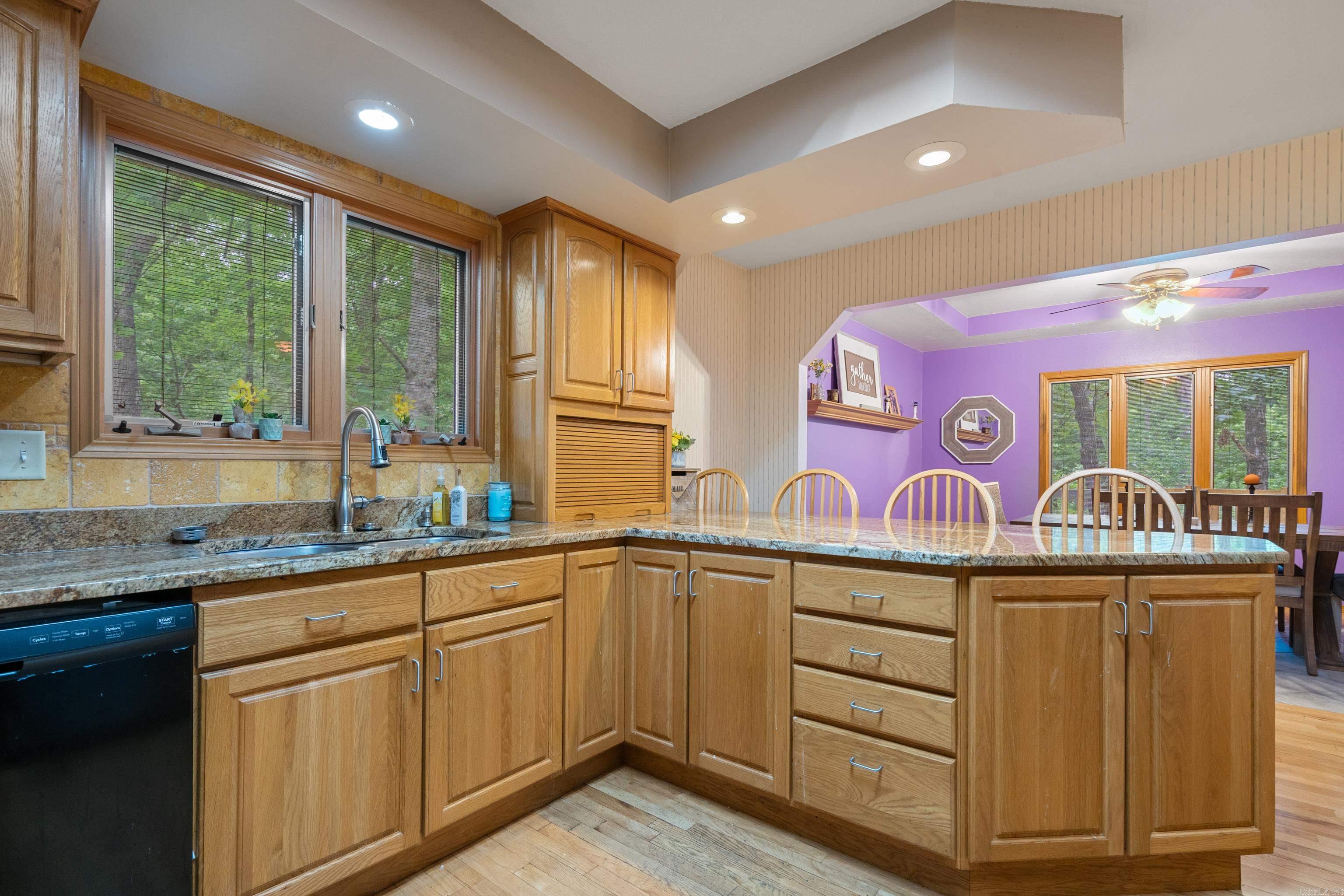 111 Black Oak  Hot Springs, AR