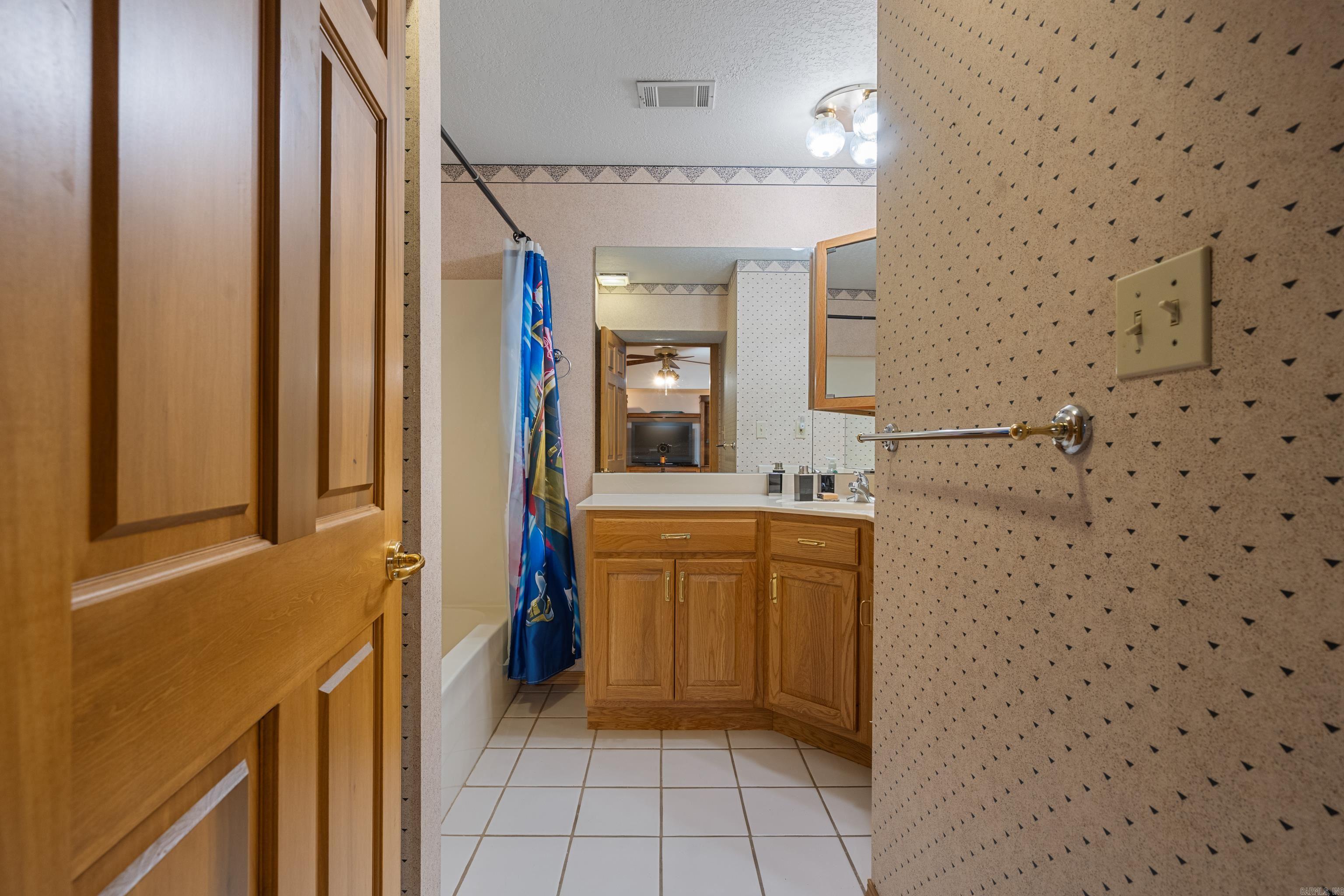 111 Black Oak  Hot Springs, AR