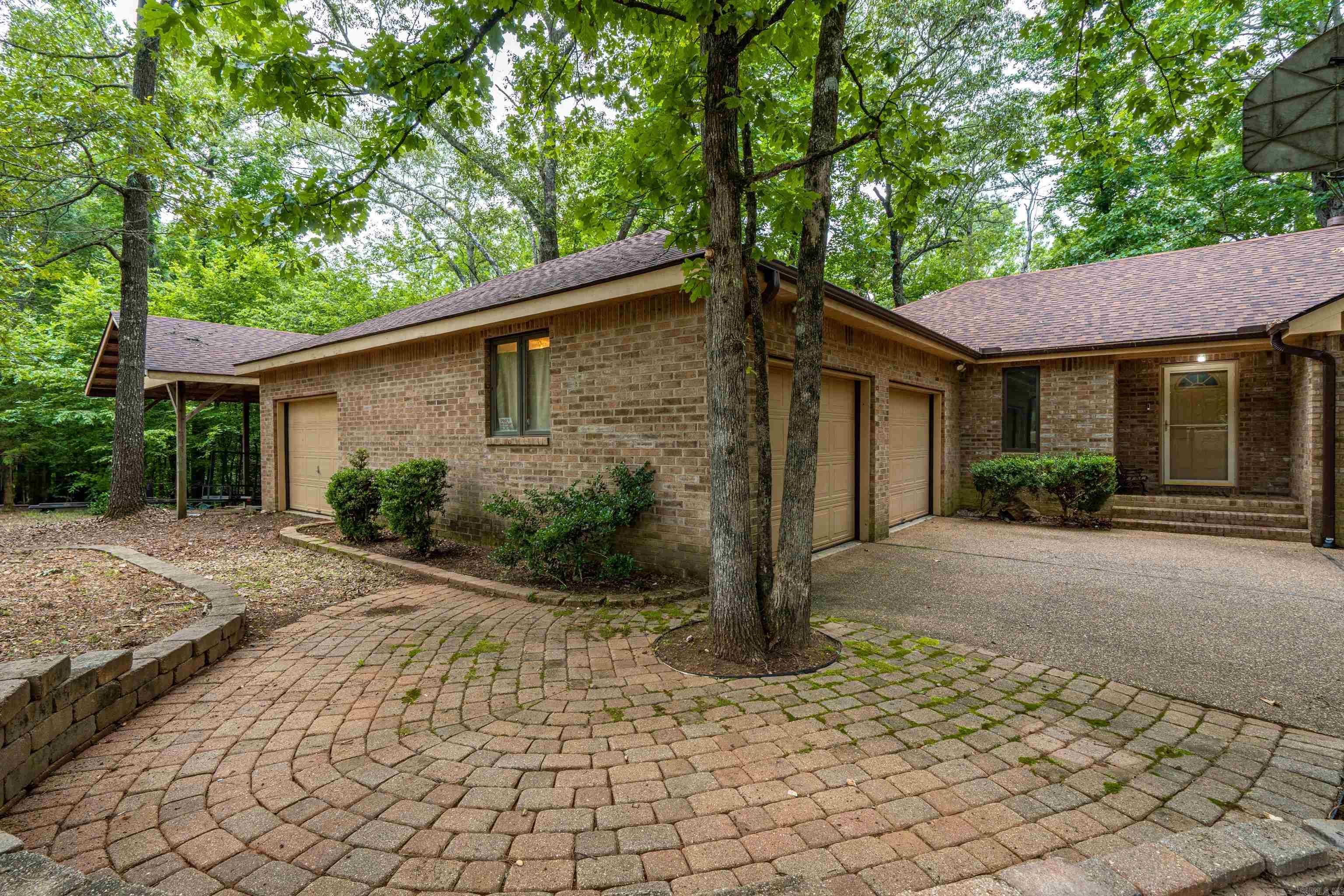 111 Black Oak  Hot Springs, AR