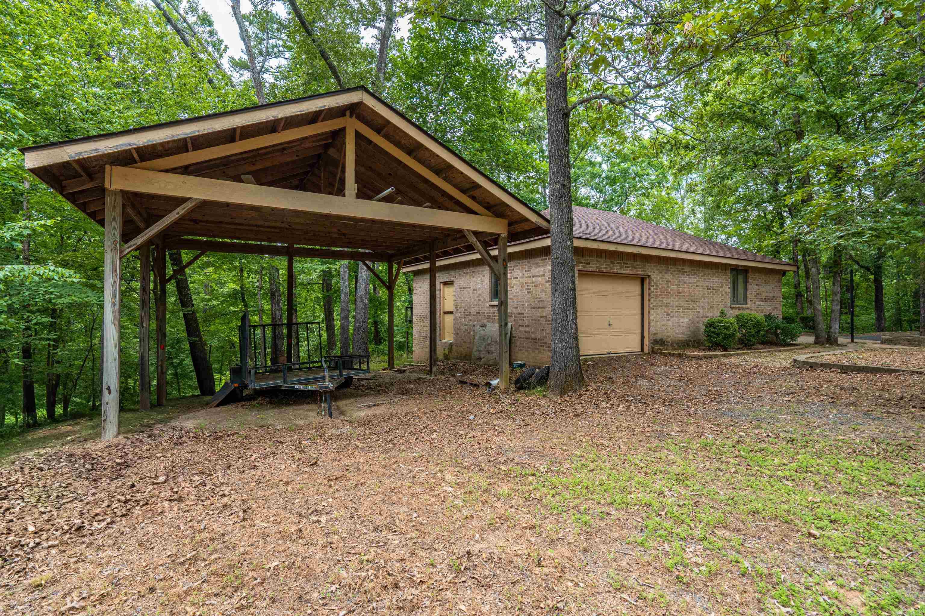 111 Black Oak  Hot Springs, AR