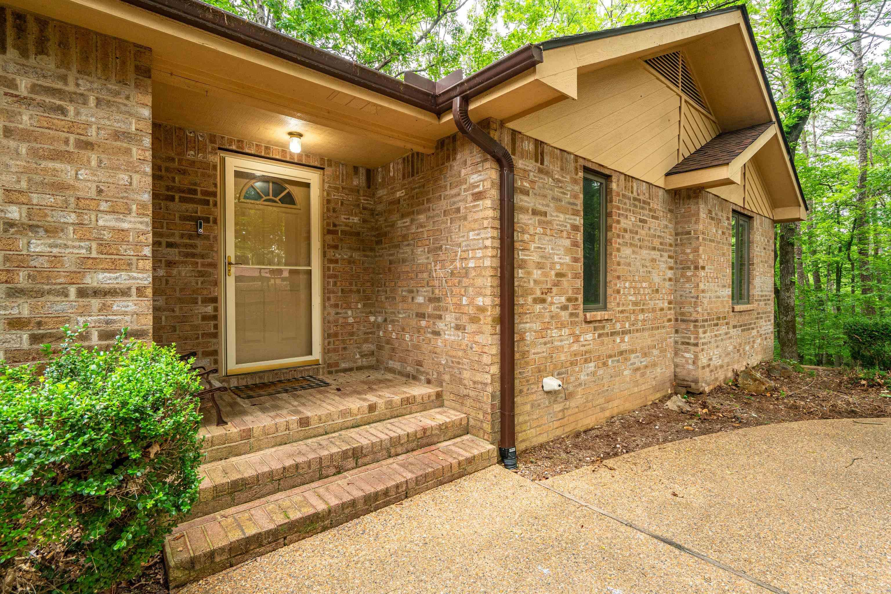 111 Black Oak  Hot Springs, AR