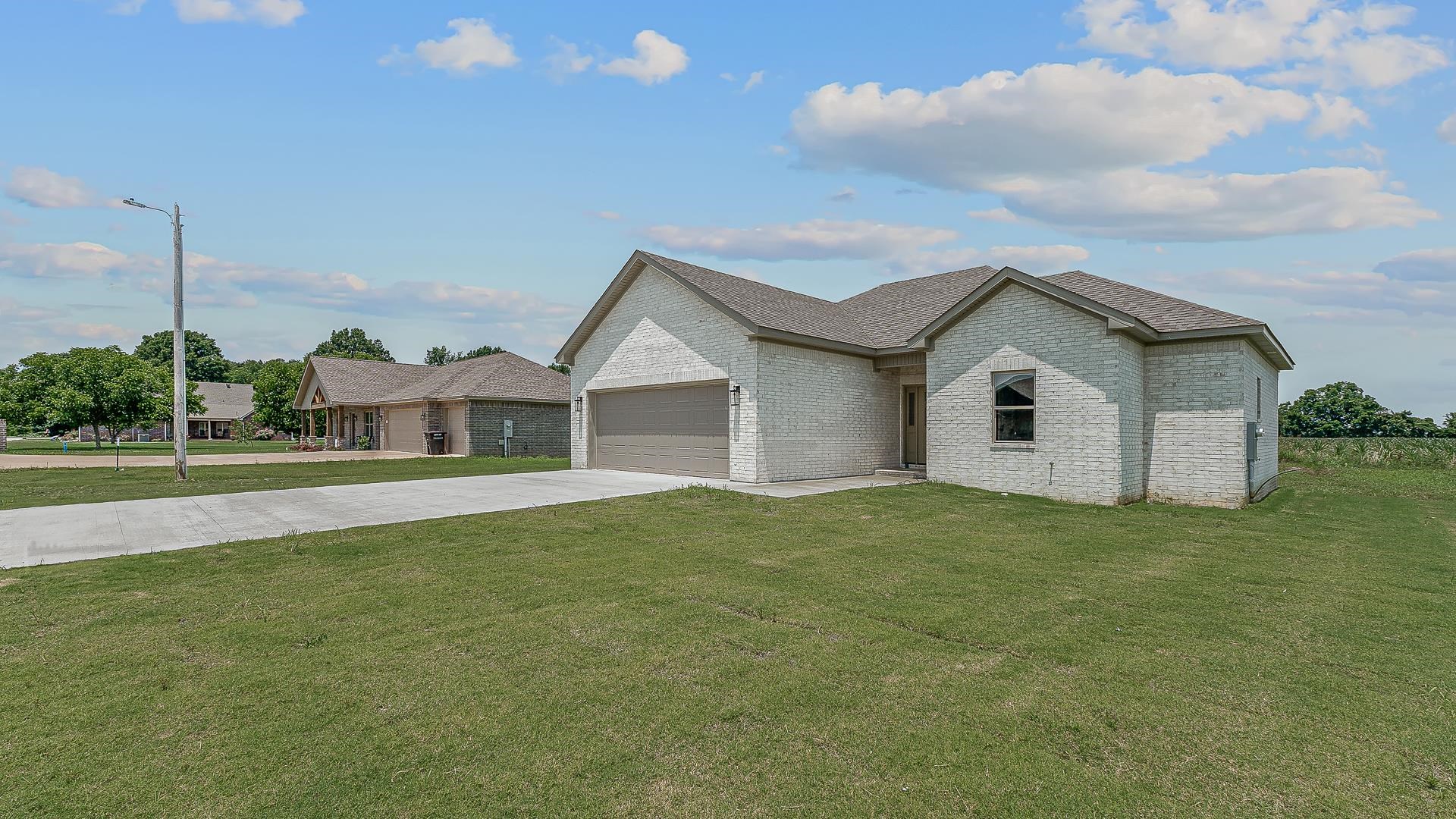 244 Quincy  Trumann, AR