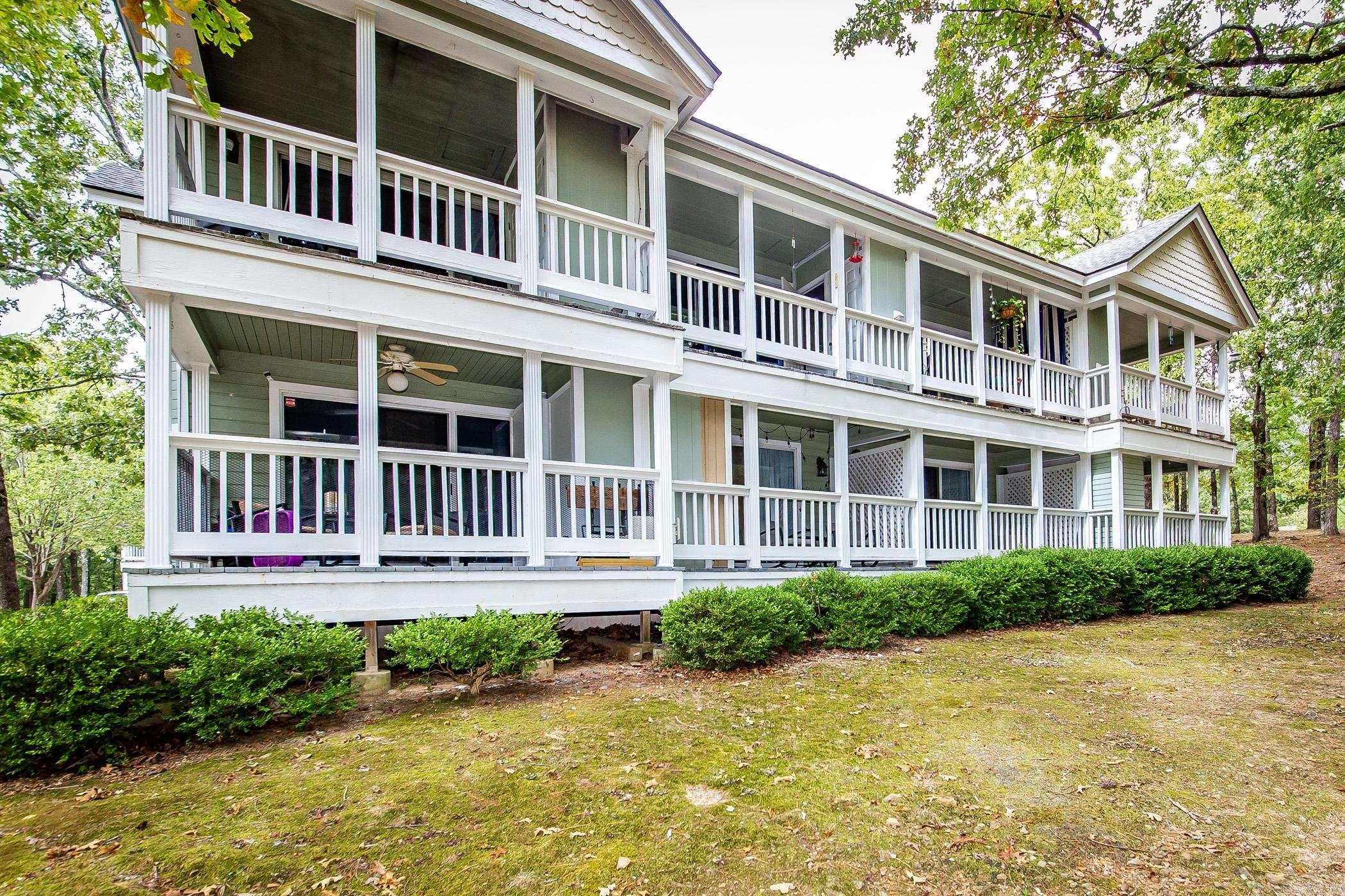 3022 Summerhill  Fairfield Bay, AR