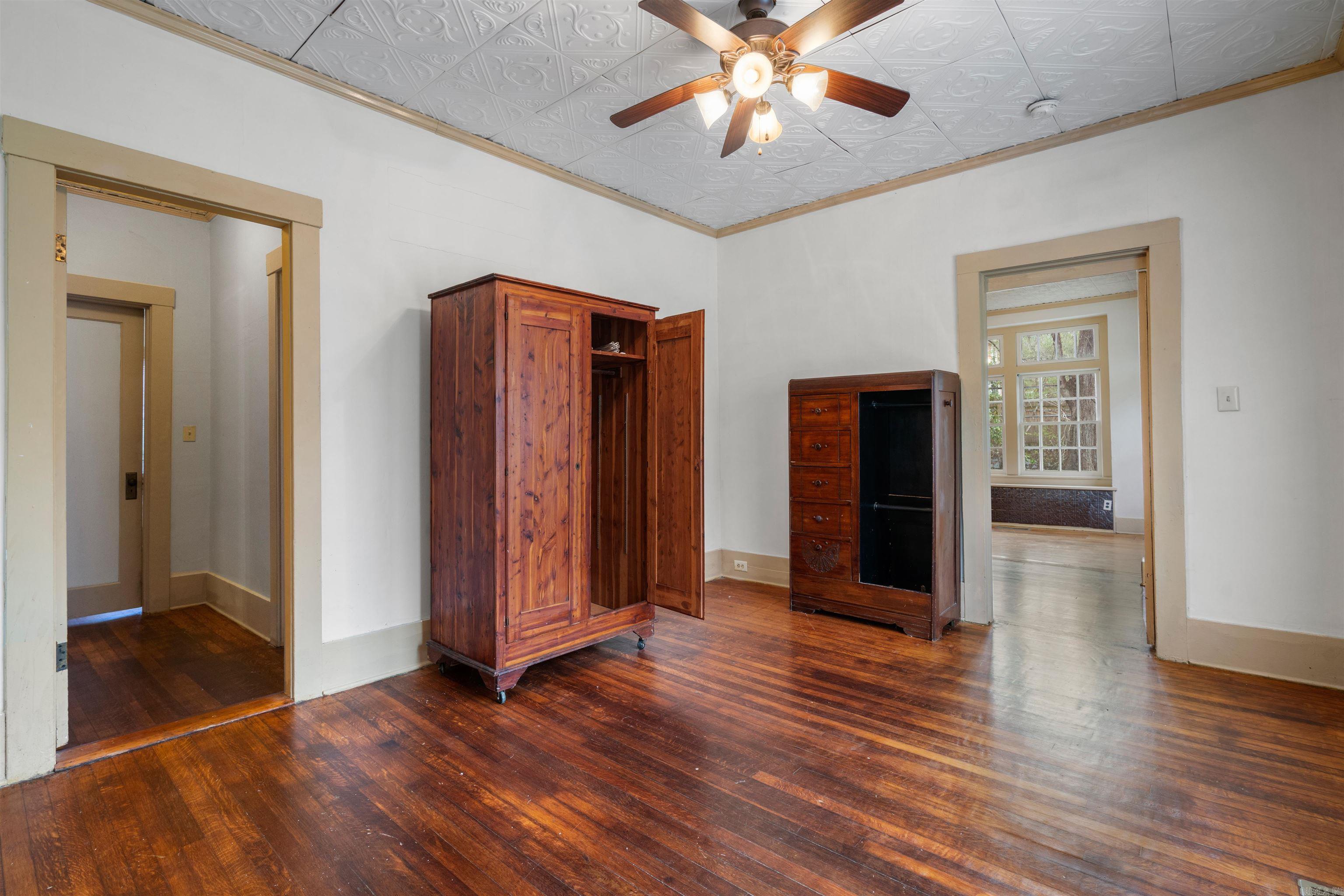 111-113 Dell  Hot Springs, AR