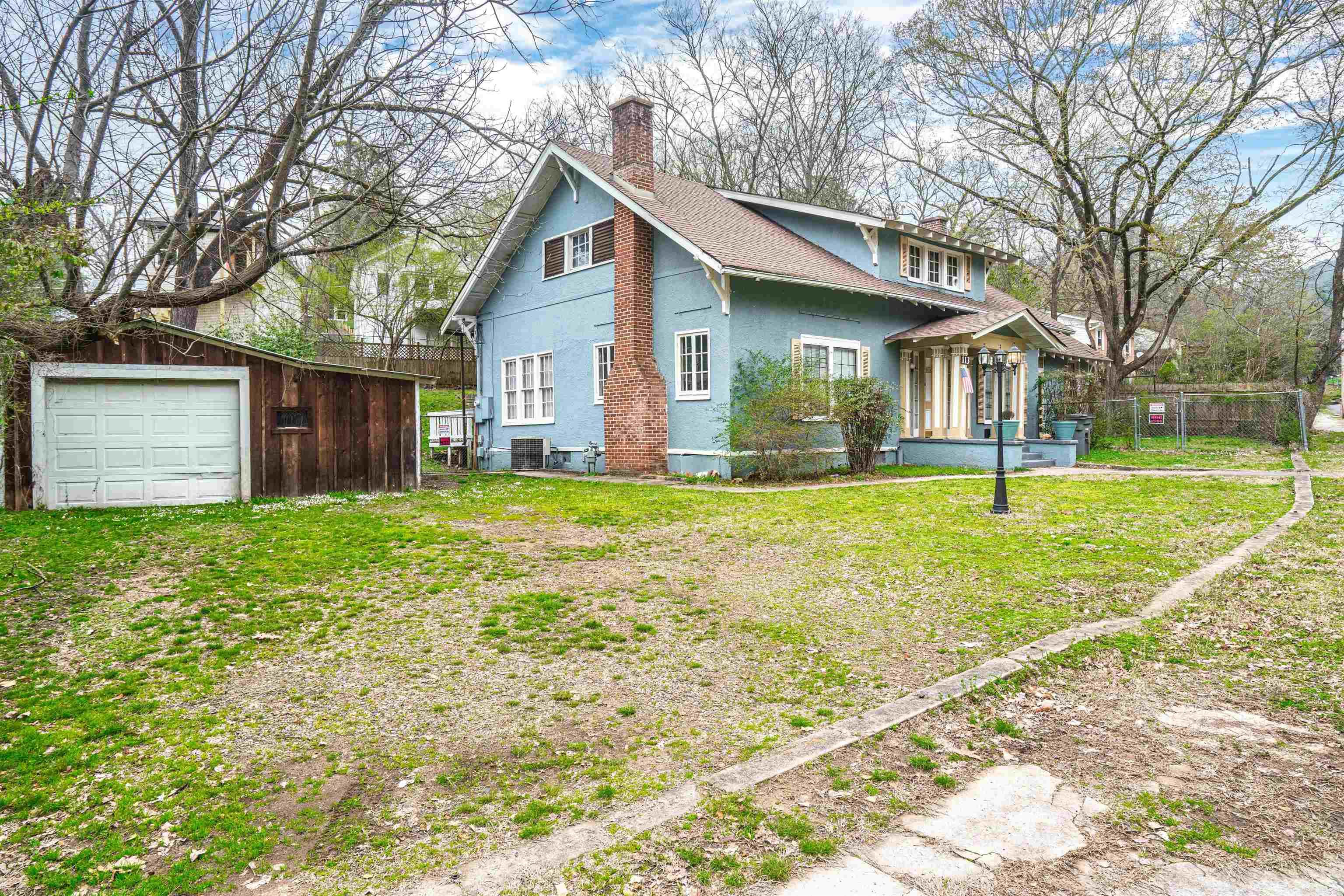 111-113 Dell  Hot Springs, AR