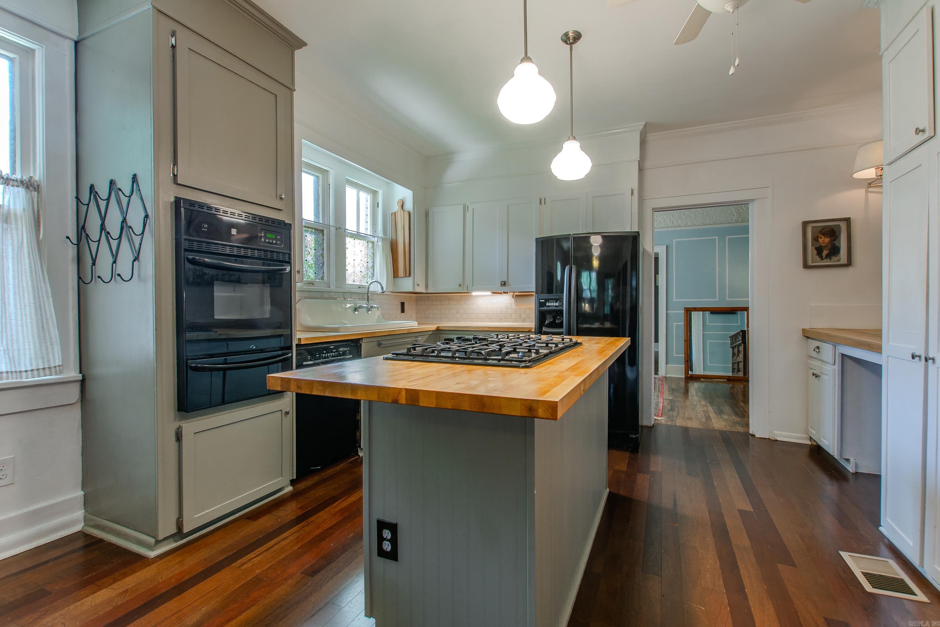 319 W G  North Little Rock, AR