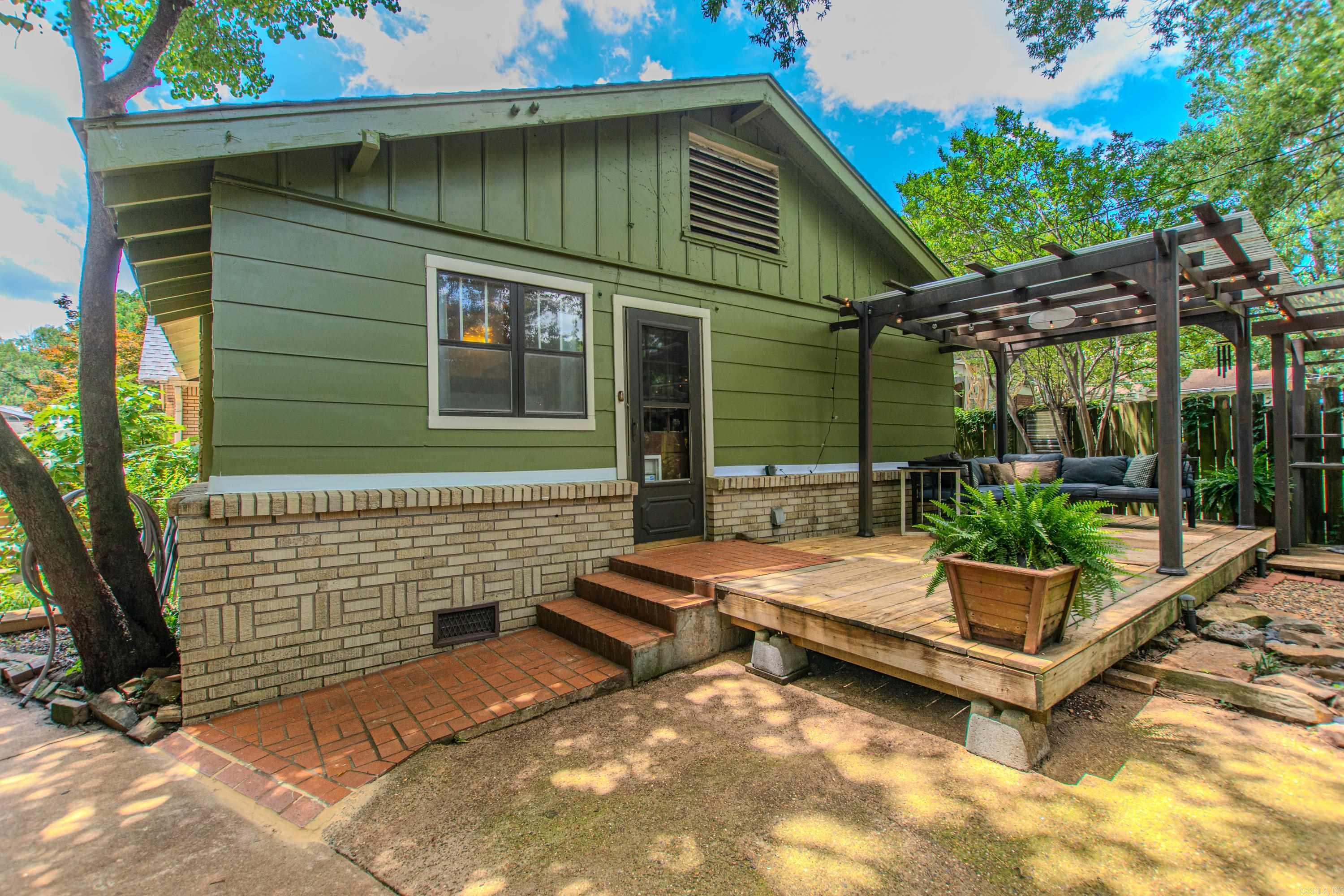 319 W G  North Little Rock, AR