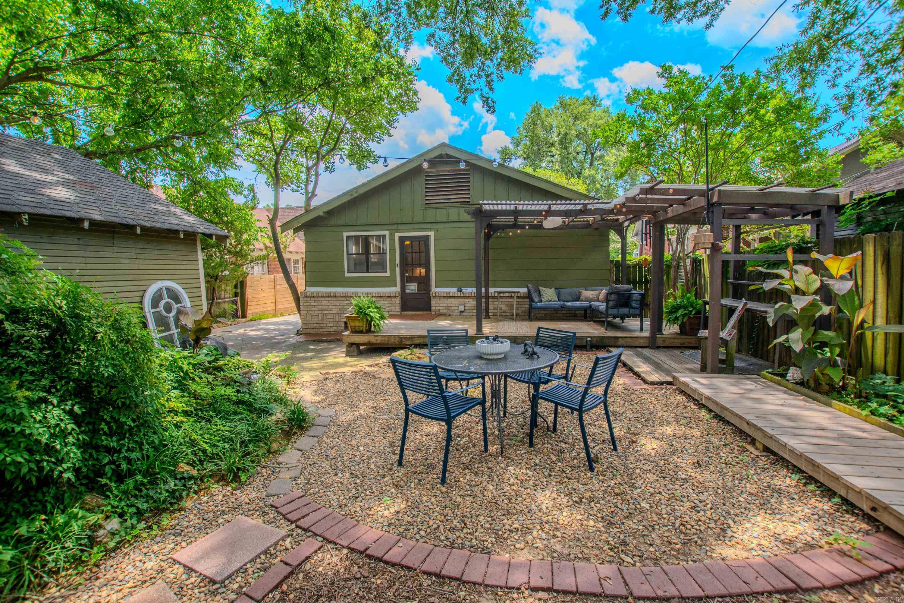 319 W G  North Little Rock, AR