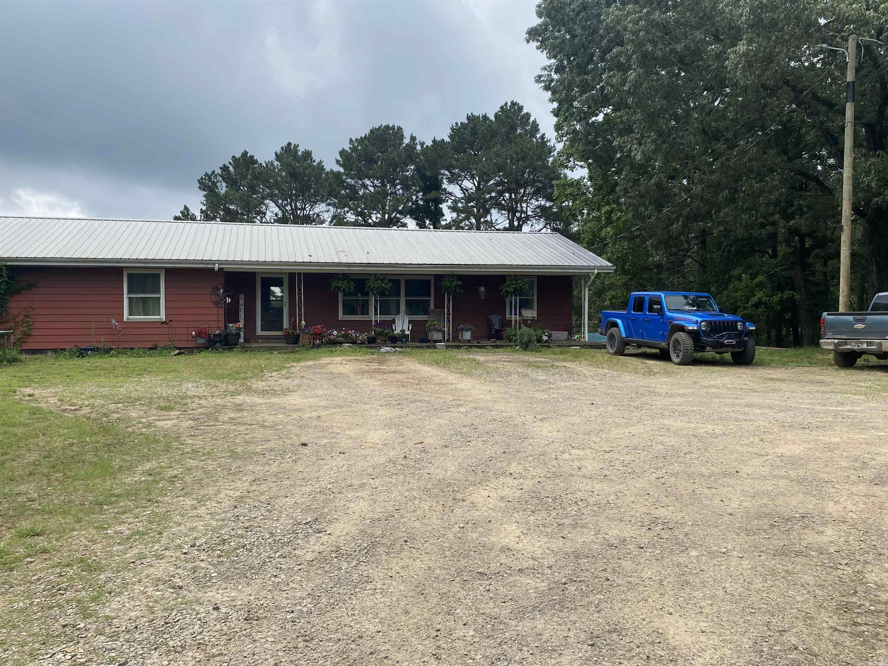2403 County Road 3290  Clarksville, AR