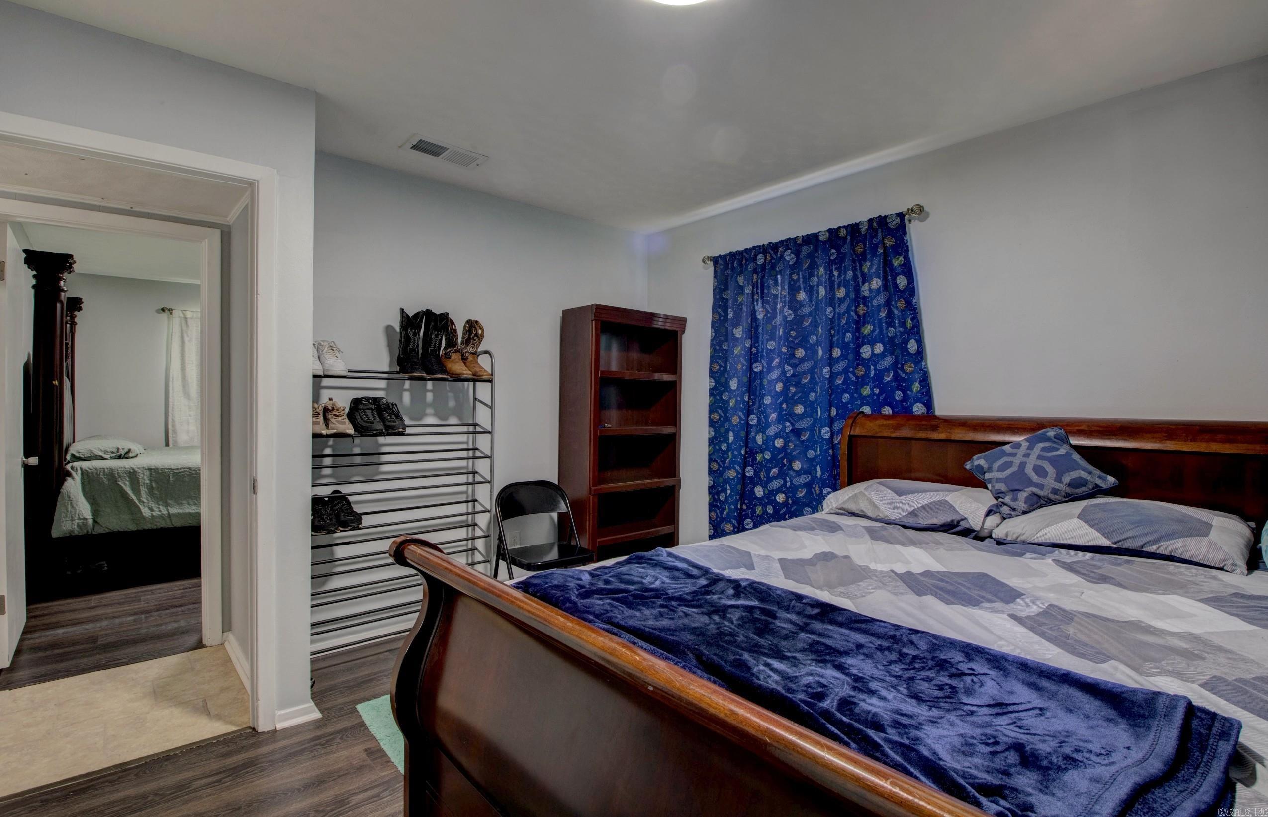 912 West  White Hall, AR