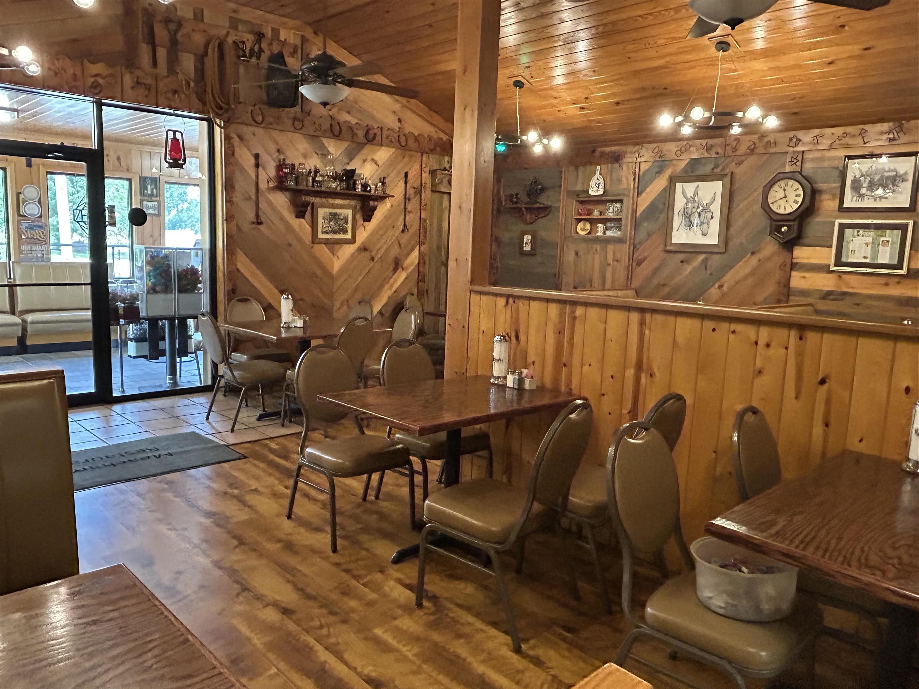 191 Highway 62 412 W  Ash Flat, AR