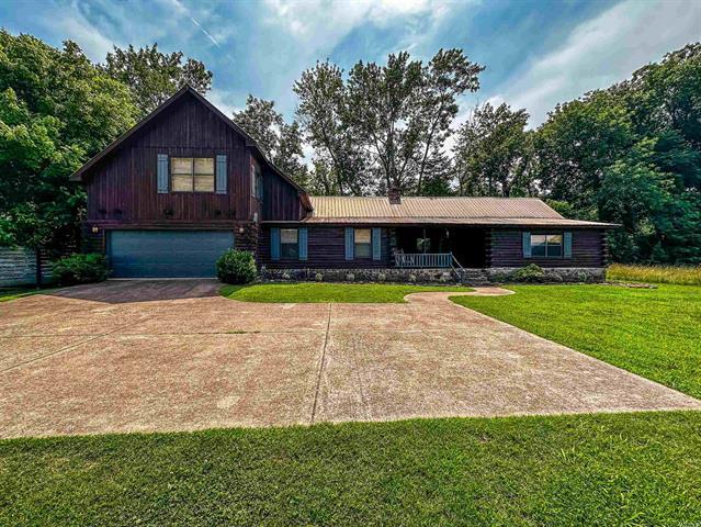 410 S Riverview  Mountain View, AR
