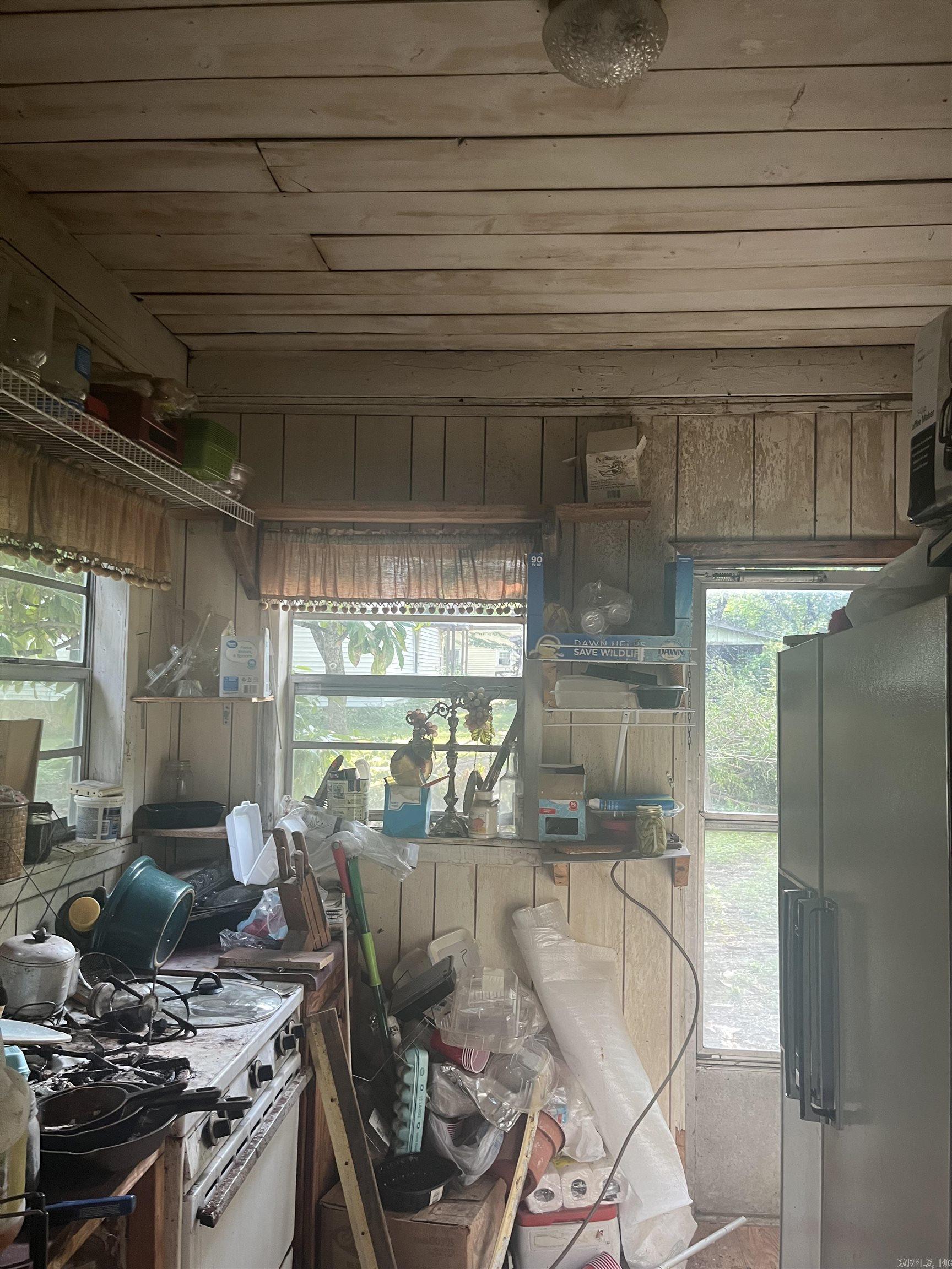 302 W Church St  Plumerville, AR