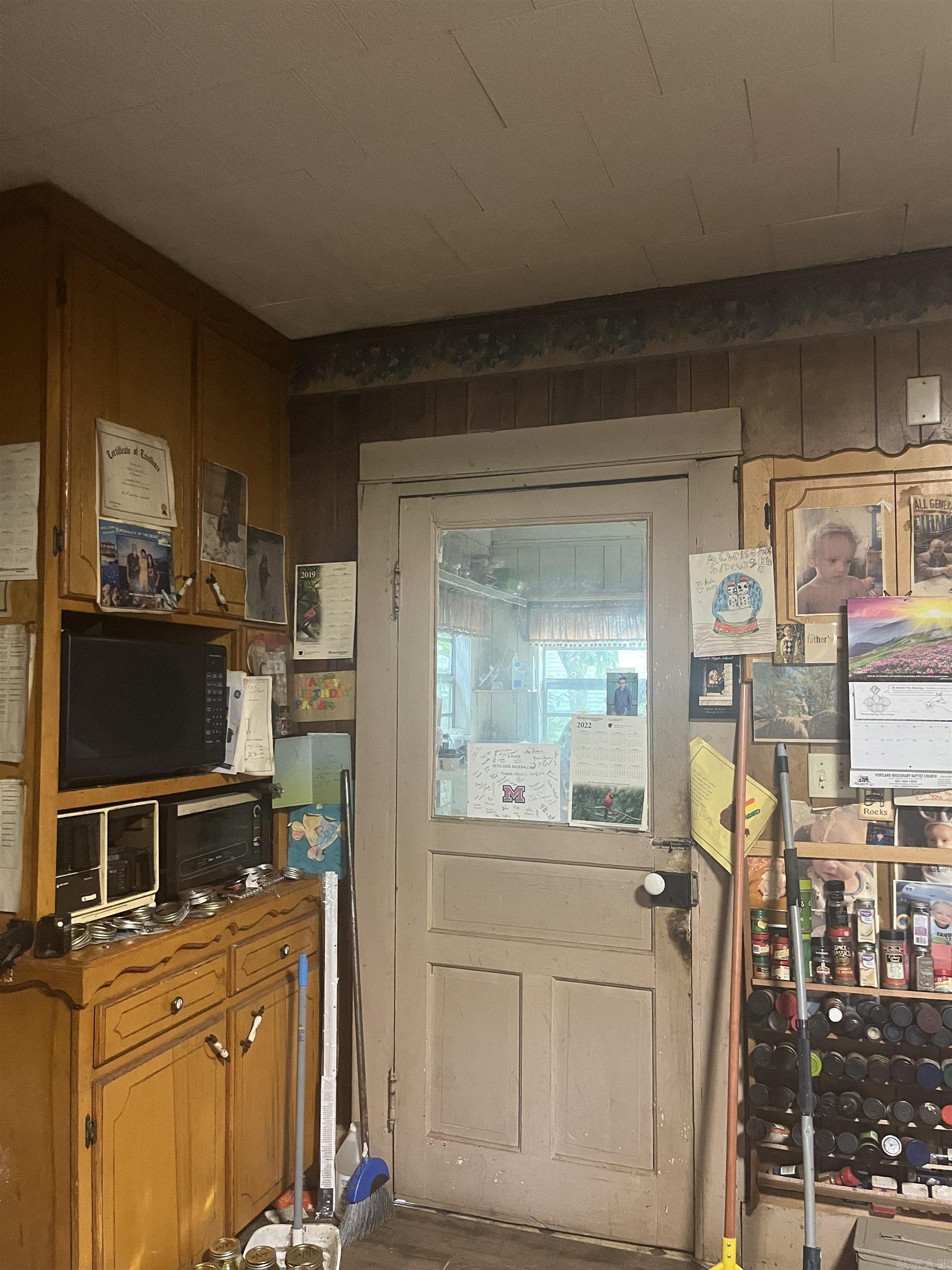 302 W Church St  Plumerville, AR