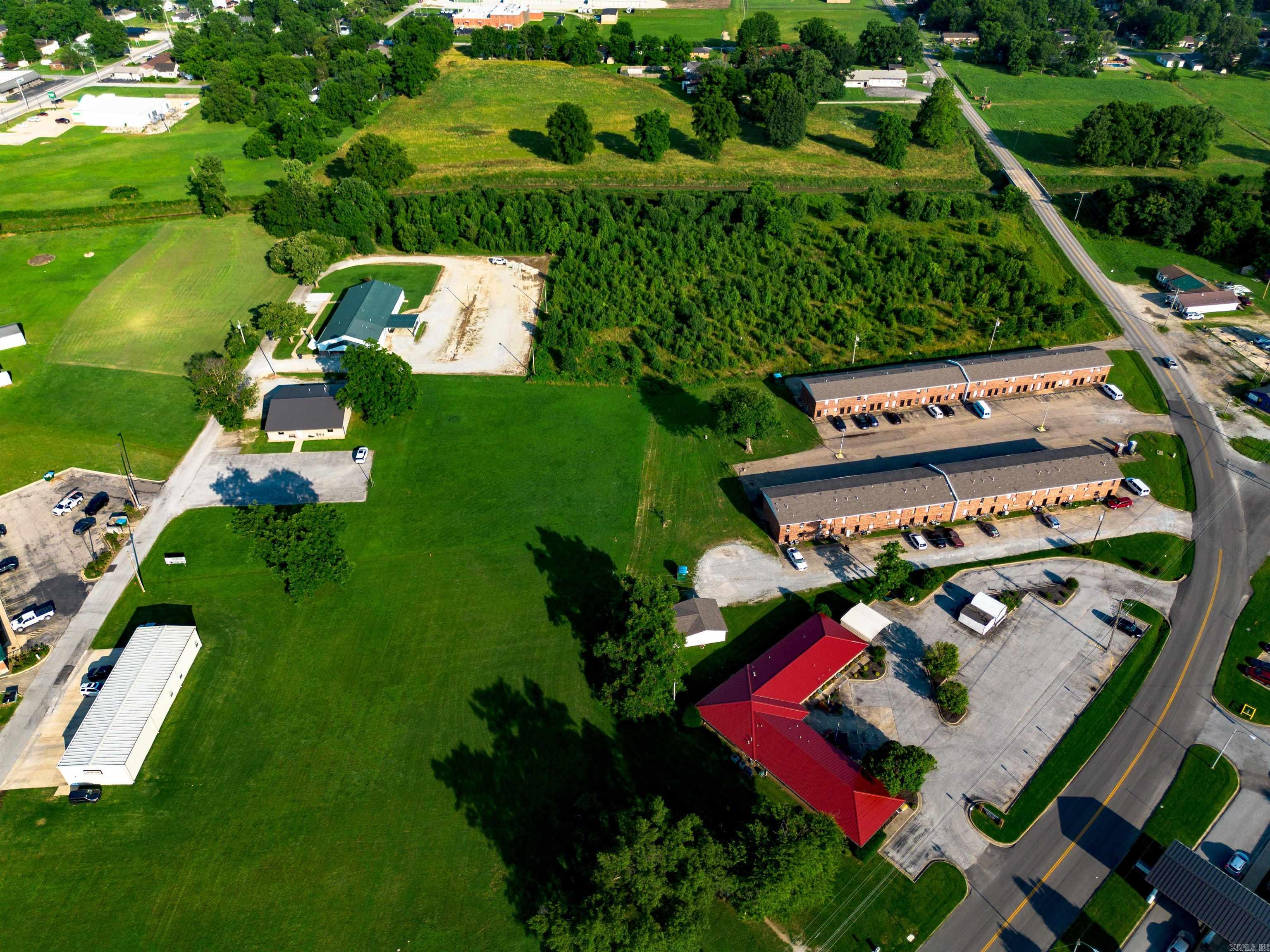 7 acres +/- 919 W Vine St  Walnut Ridge, AR