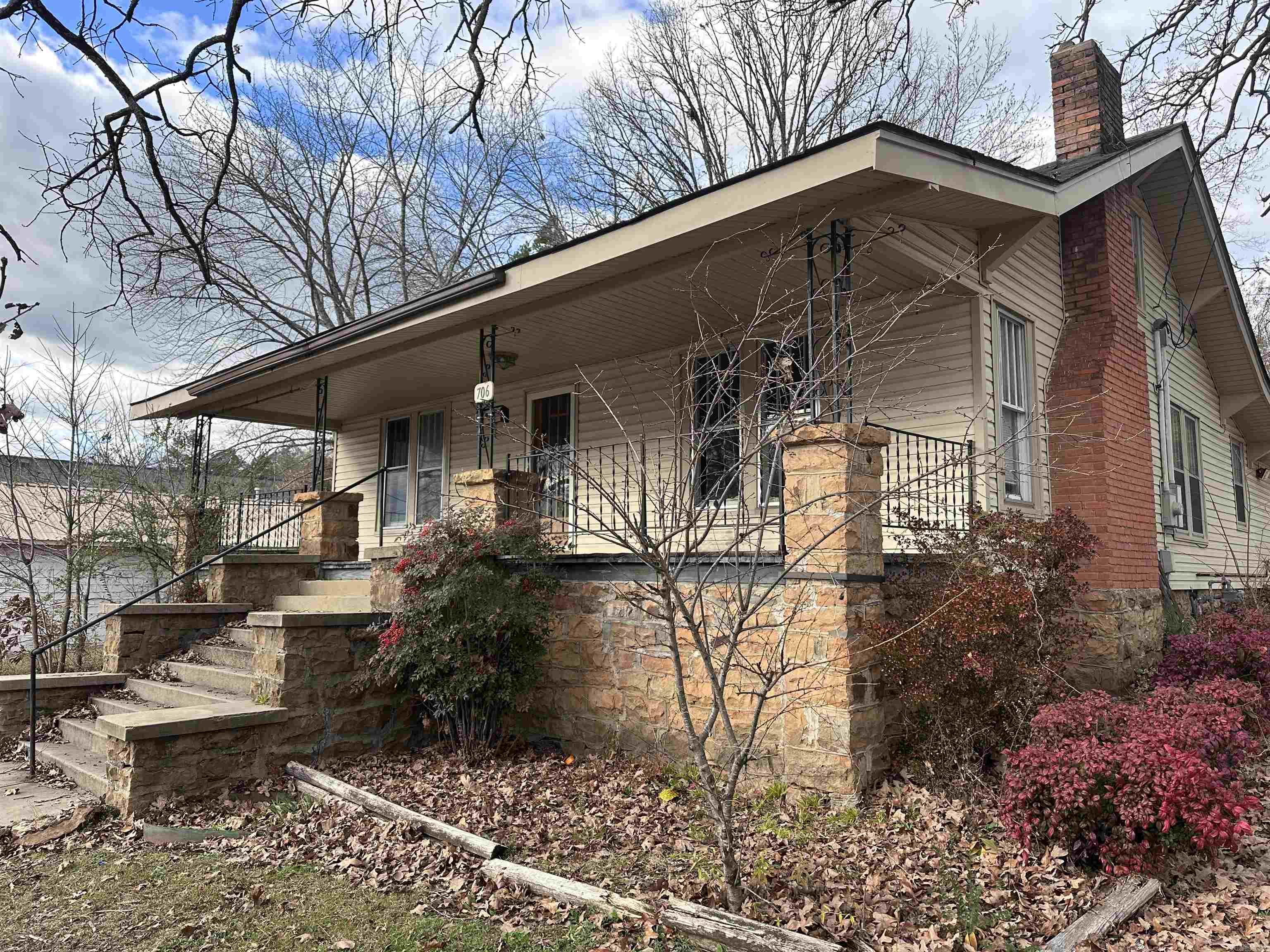706 W Main  Heber Springs, AR