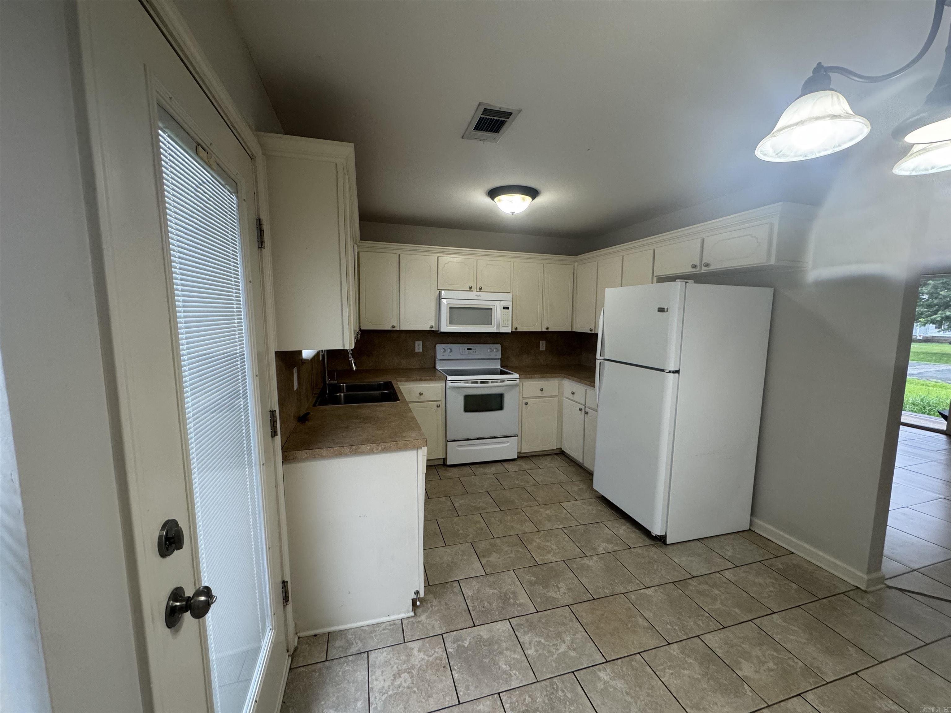 1010 Tori Ln  Beebe, AR