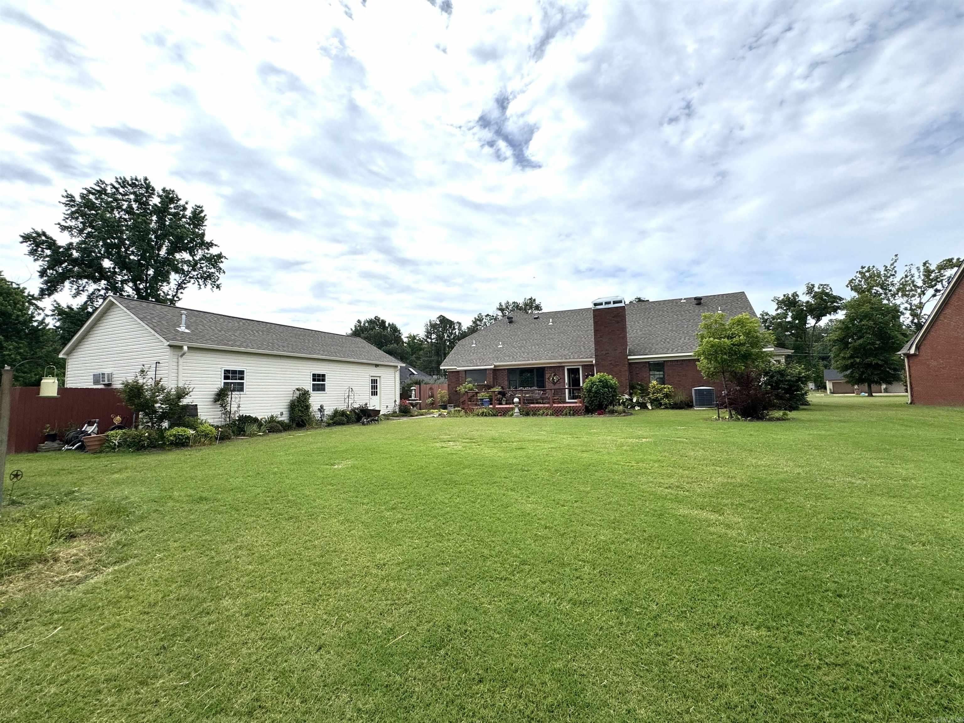 1426 Airpark Rd  Wynne, AR