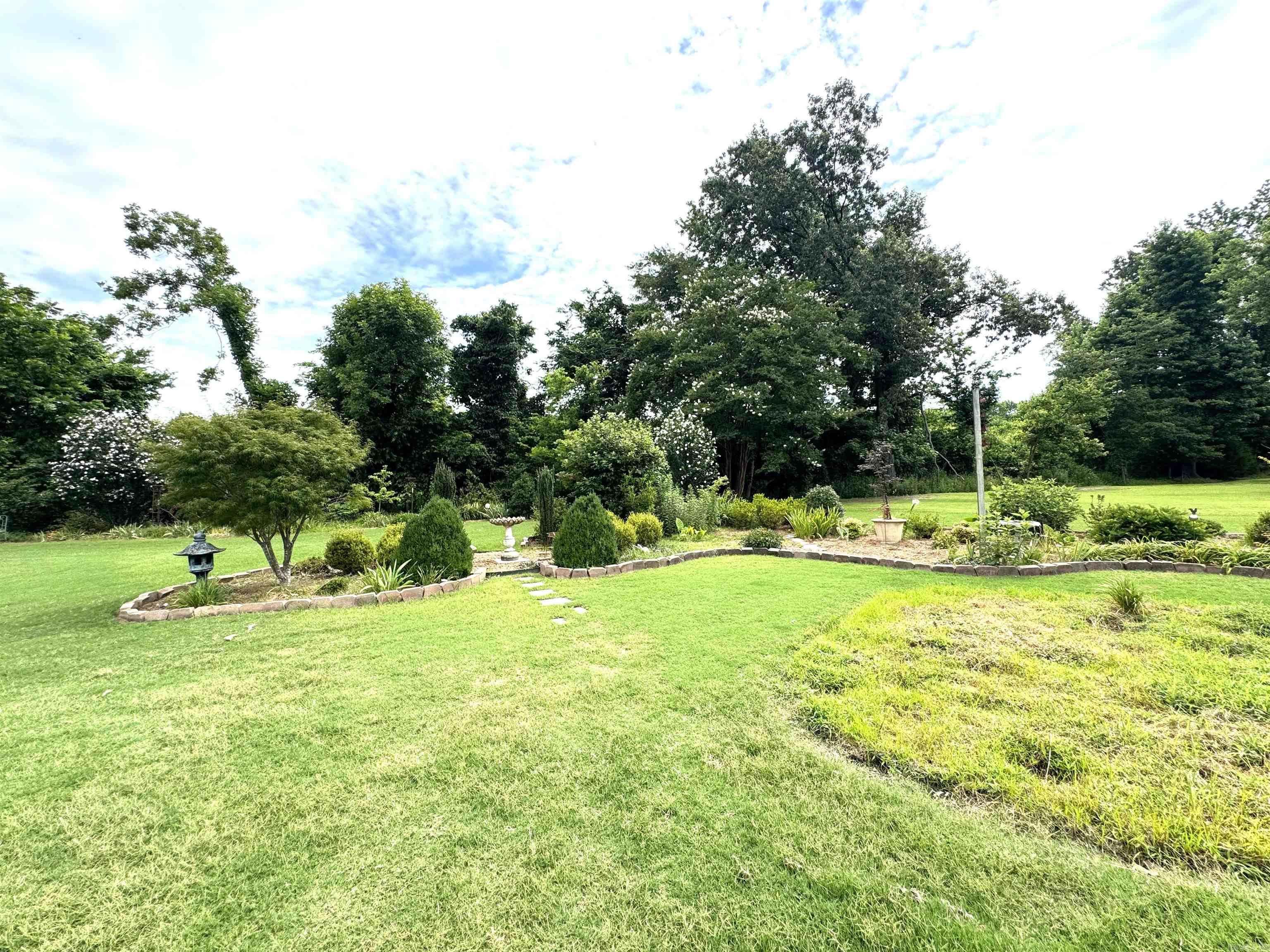 1426 Airpark Rd  Wynne, AR