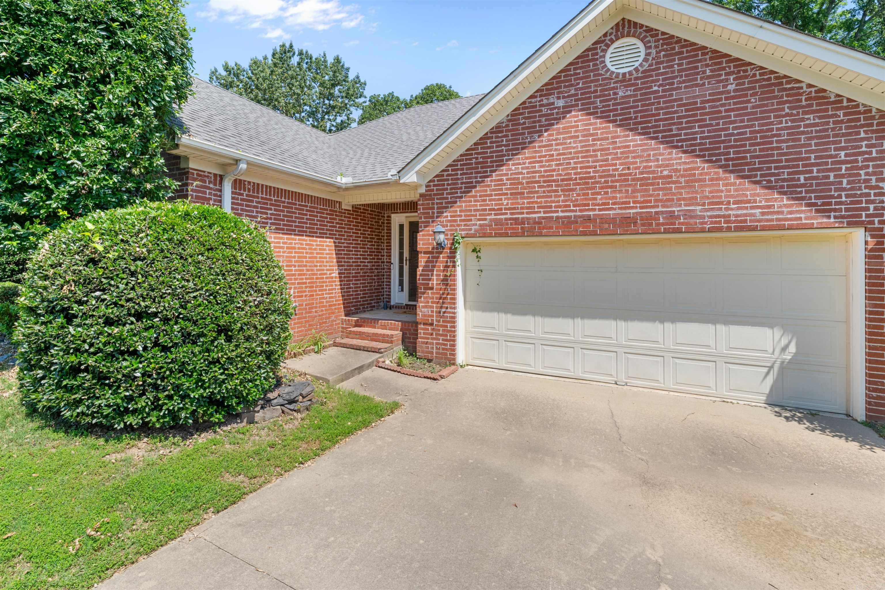 3107 Shady Side  Sherwood, AR