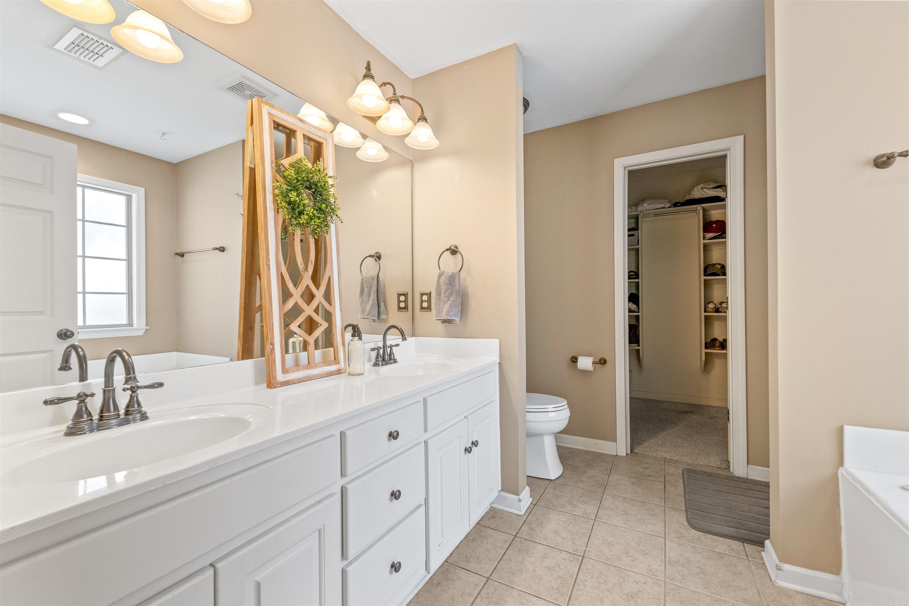 3107 Shady Side  Sherwood, AR