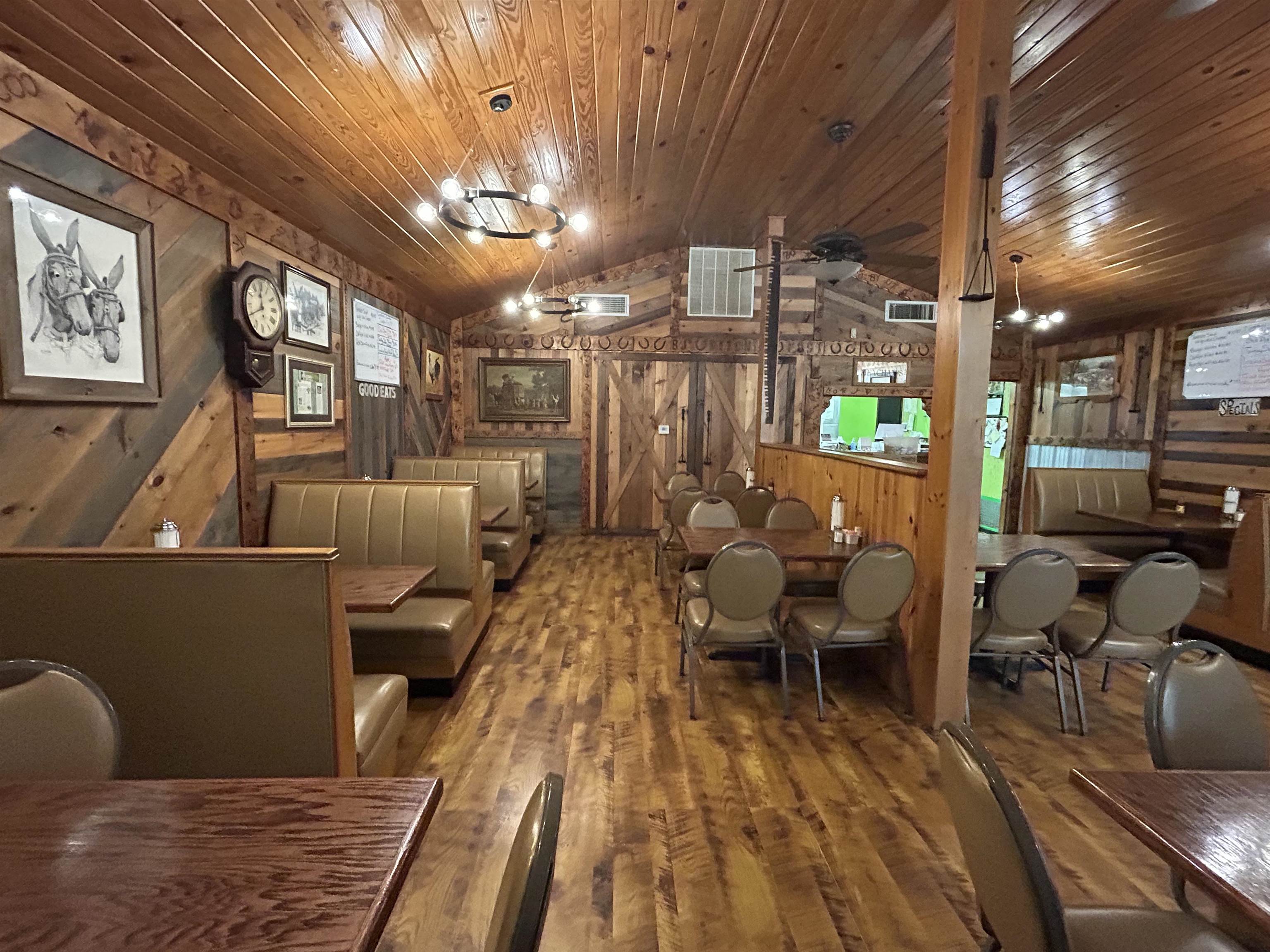 191 Highway 62 412 W  Ash Flat, AR