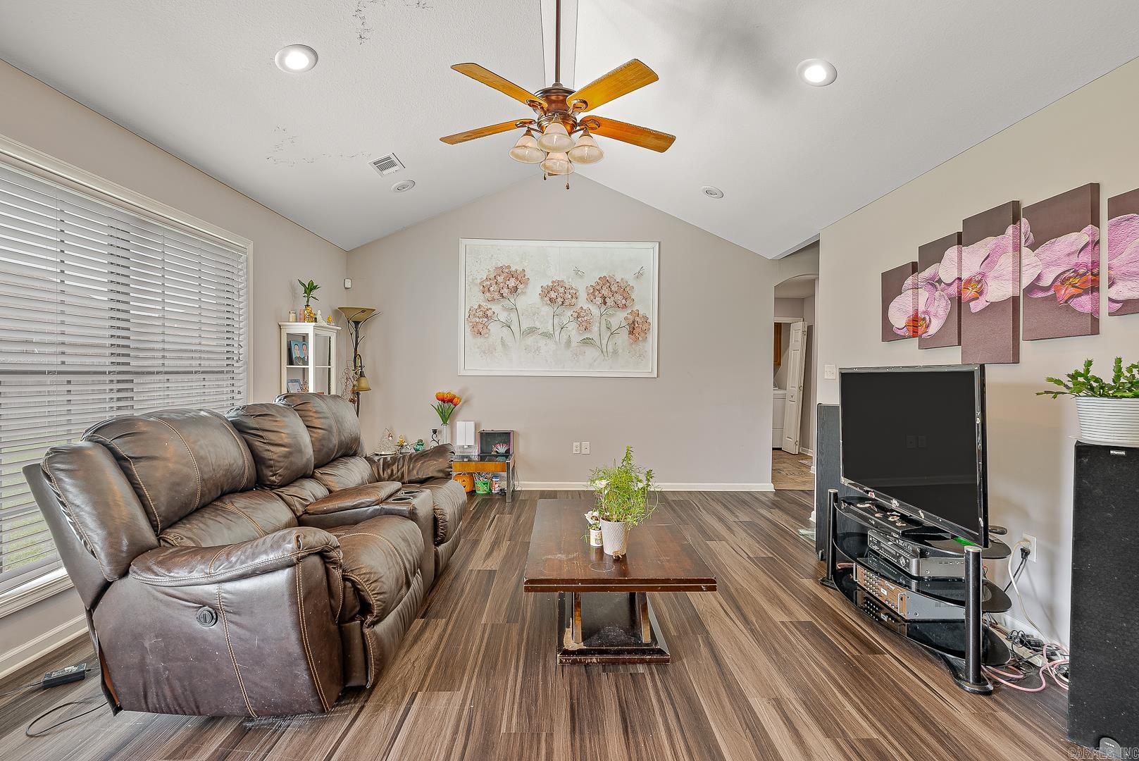 1002 Garrison Ln  Paragould, AR