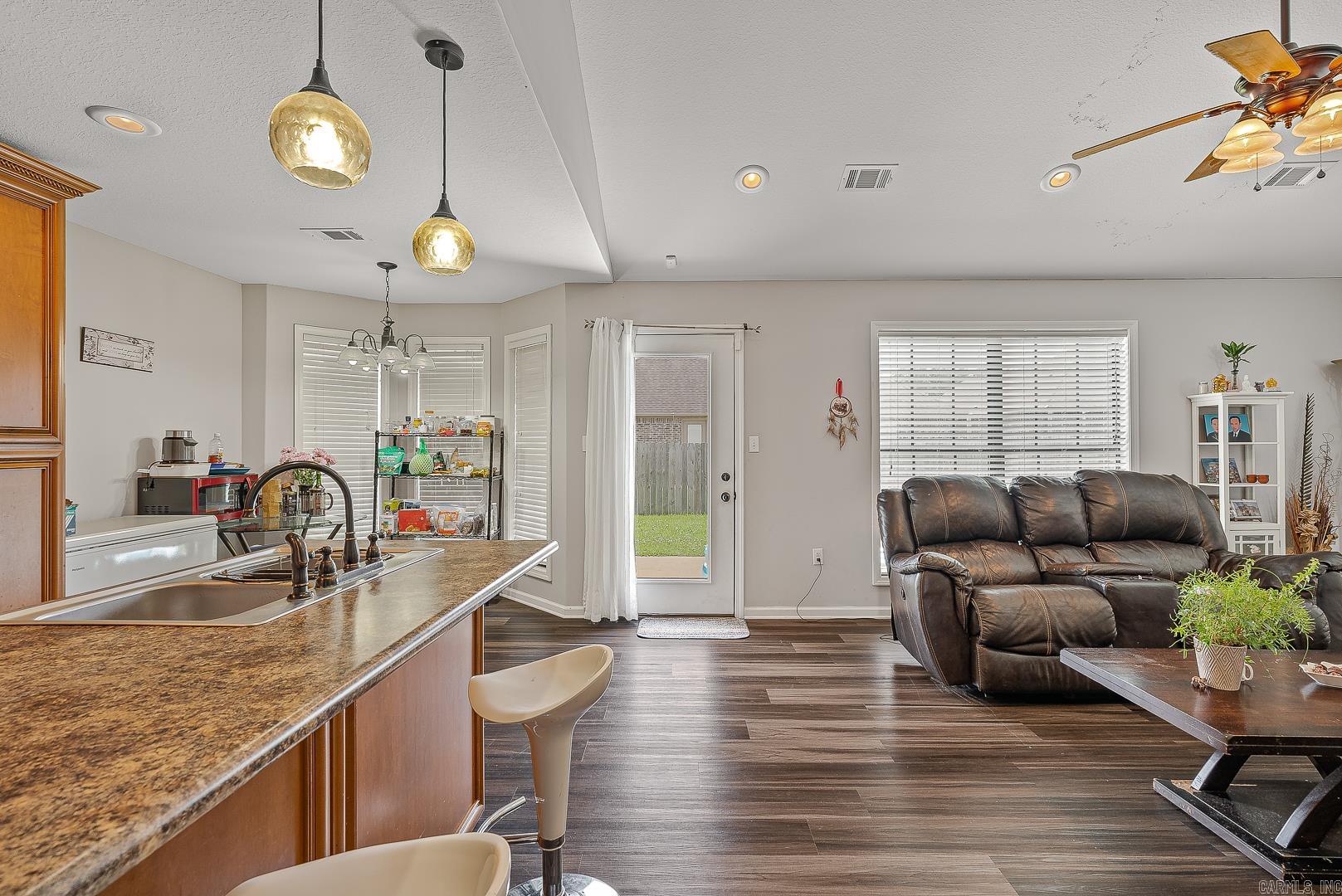 1002 Garrison Ln  Paragould, AR
