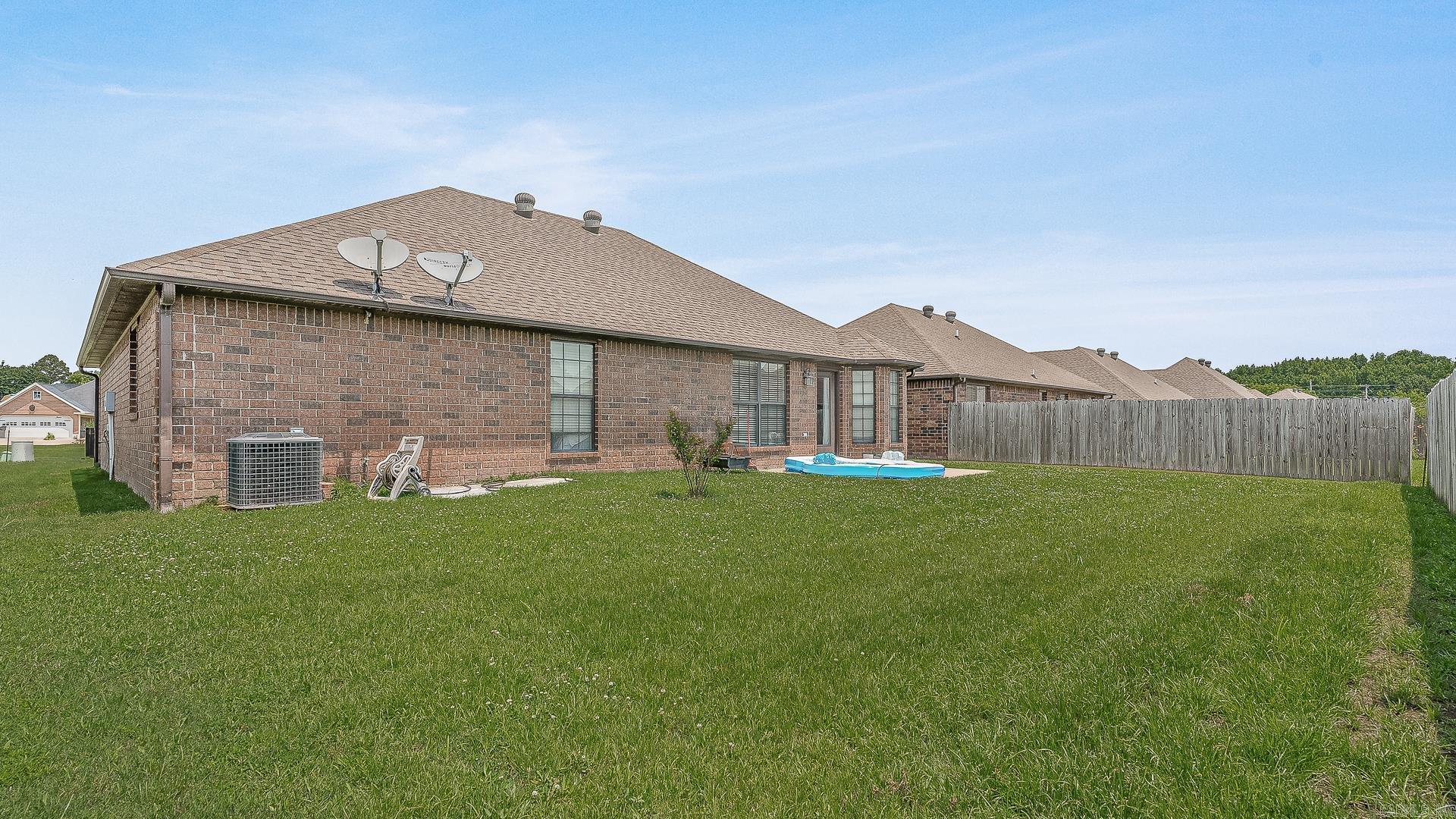 1002 Garrison Ln  Paragould, AR
