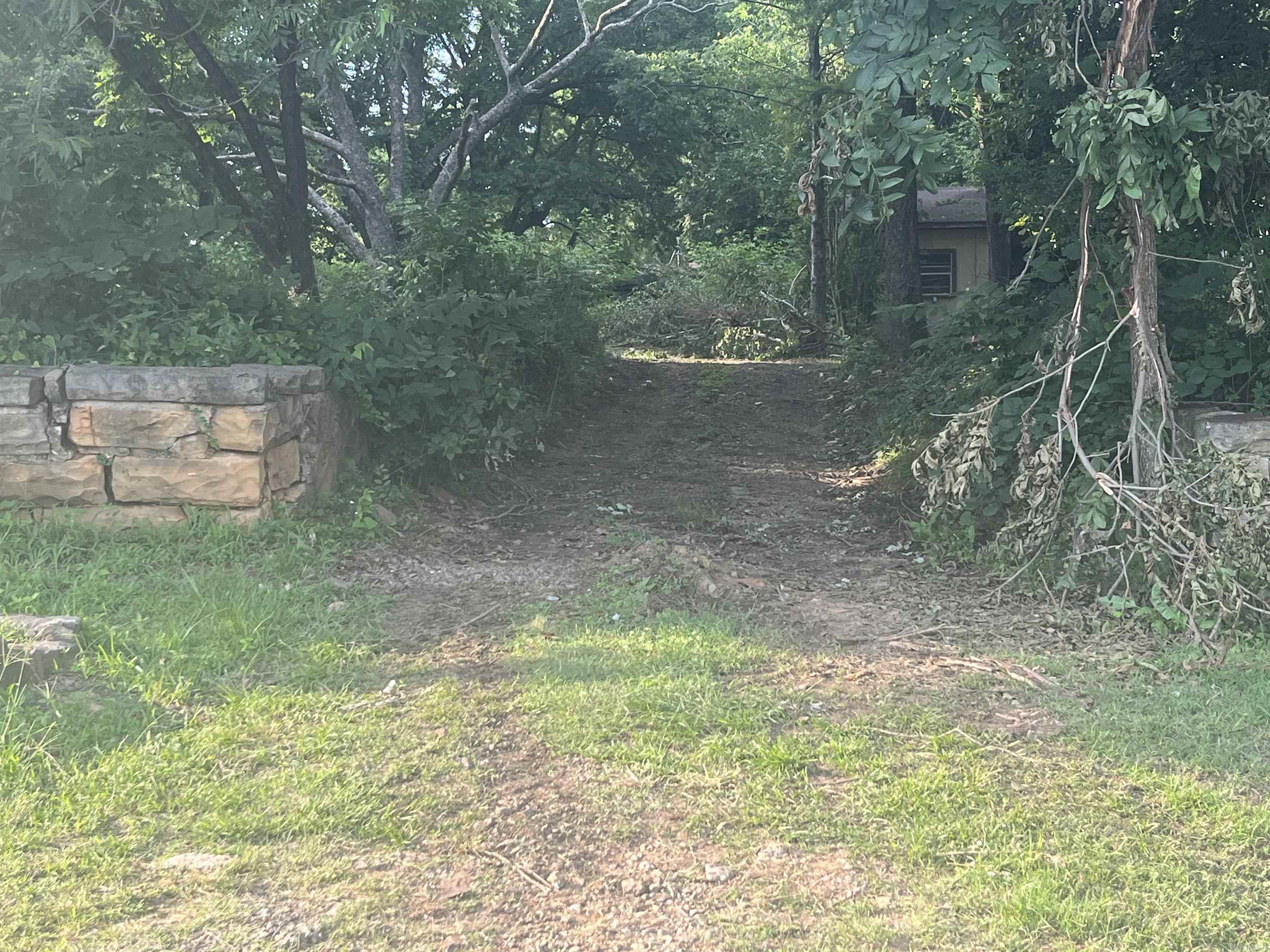 304 W Church  Plumerville, AR