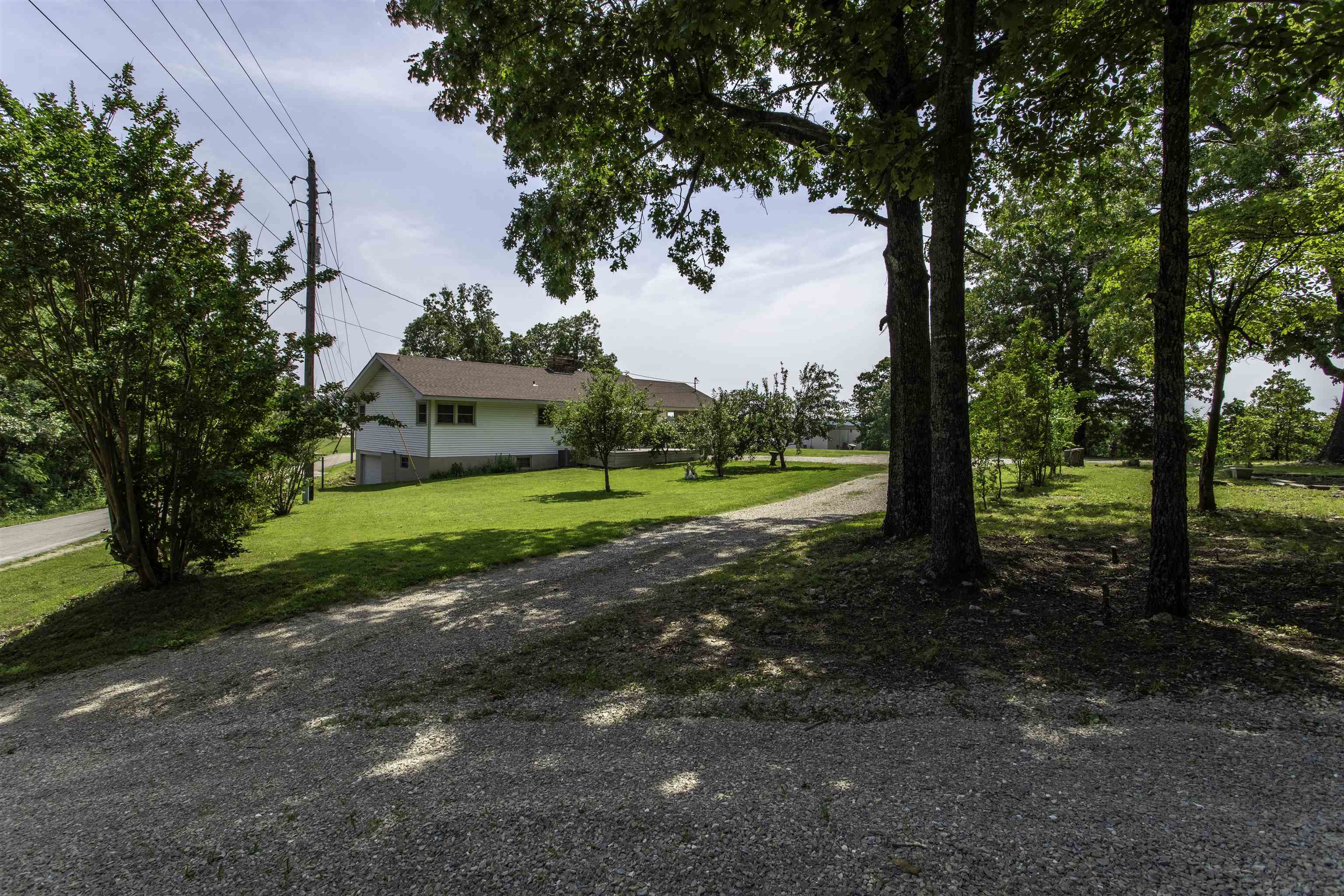 14 Arkansaw Traveller  Highland, AR