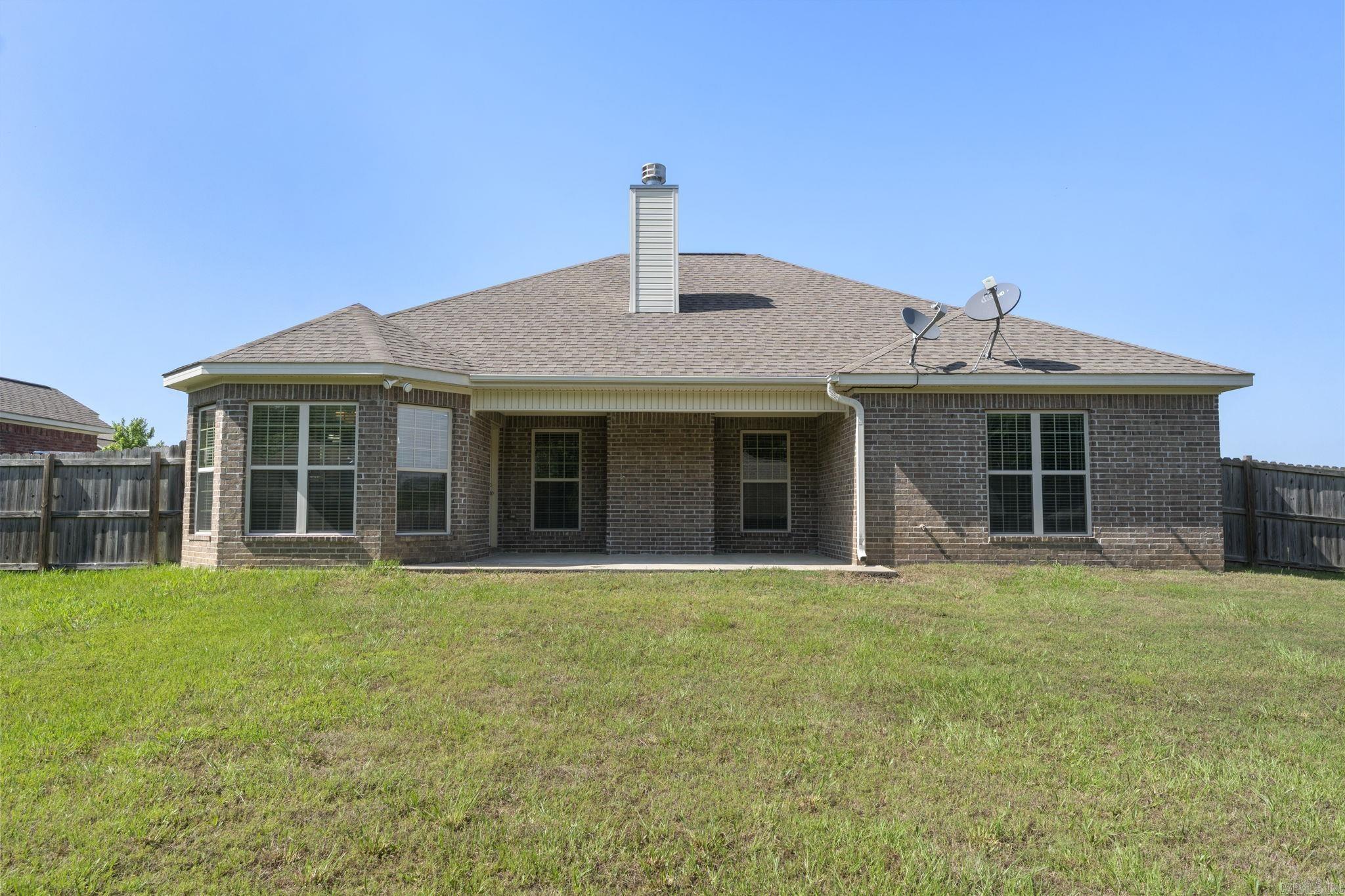 812 Sunnyside  Redfield, AR