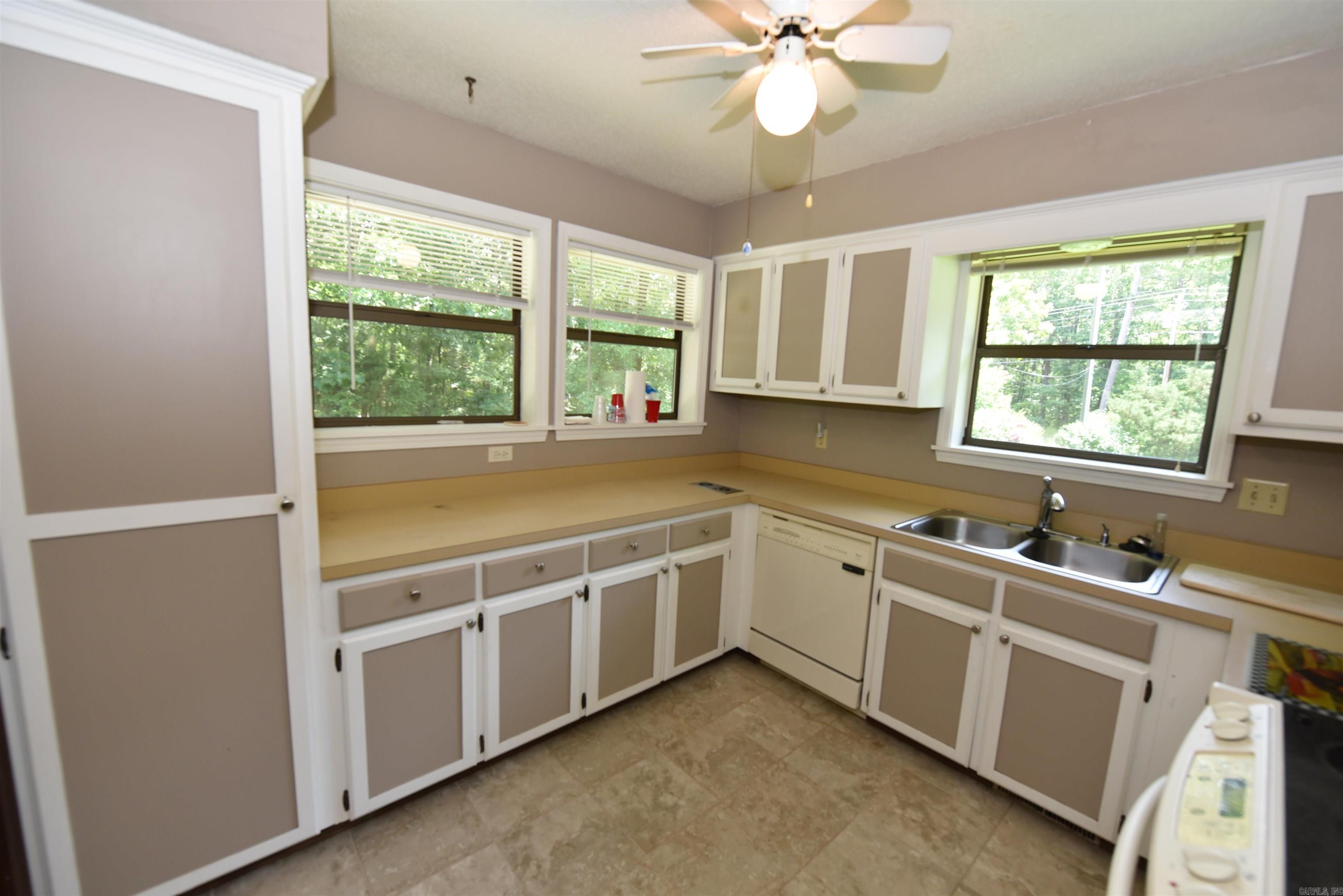 230 Spring  Fairfield Bay, AR