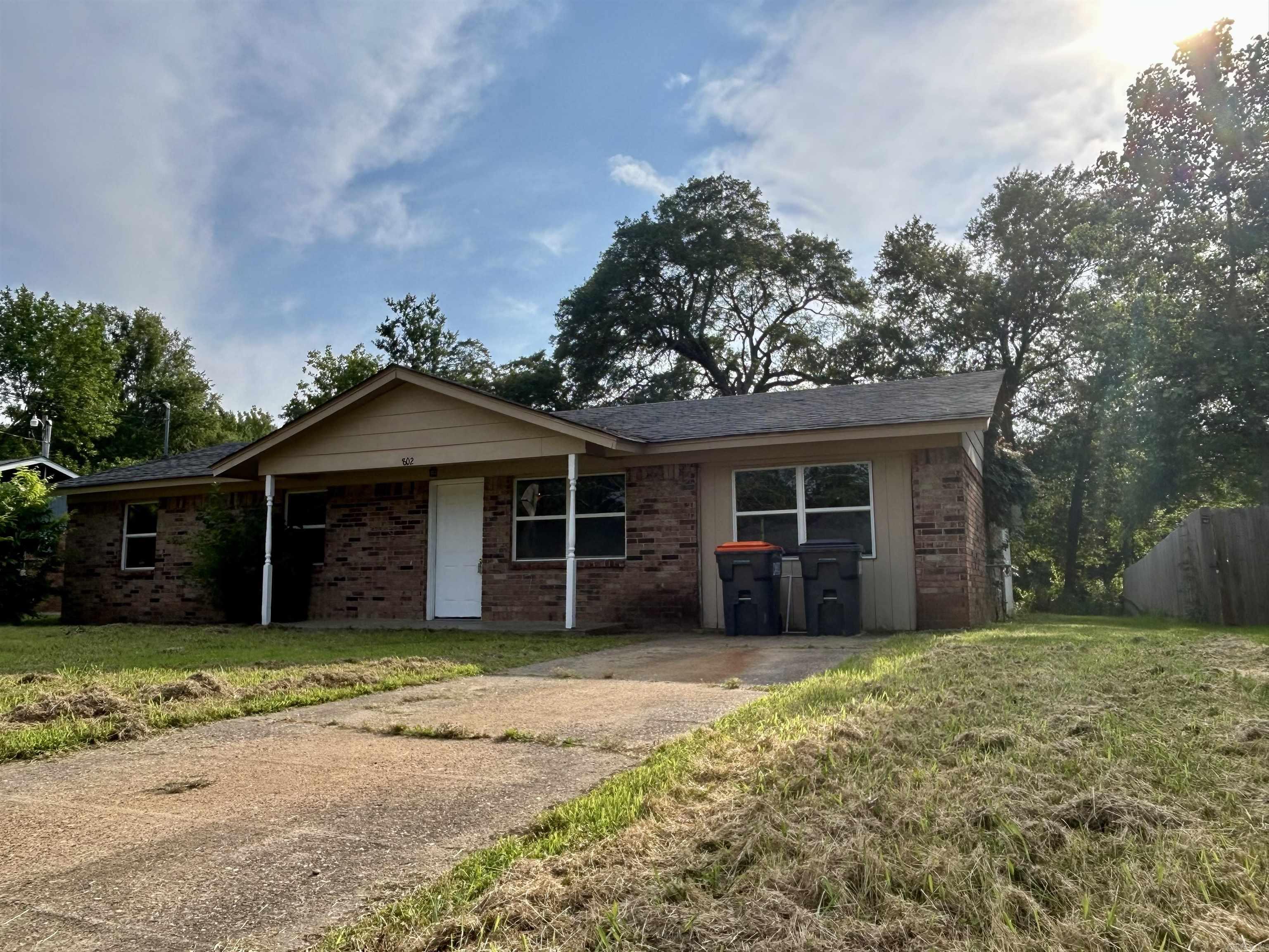802 S Houston  Russellville, AR