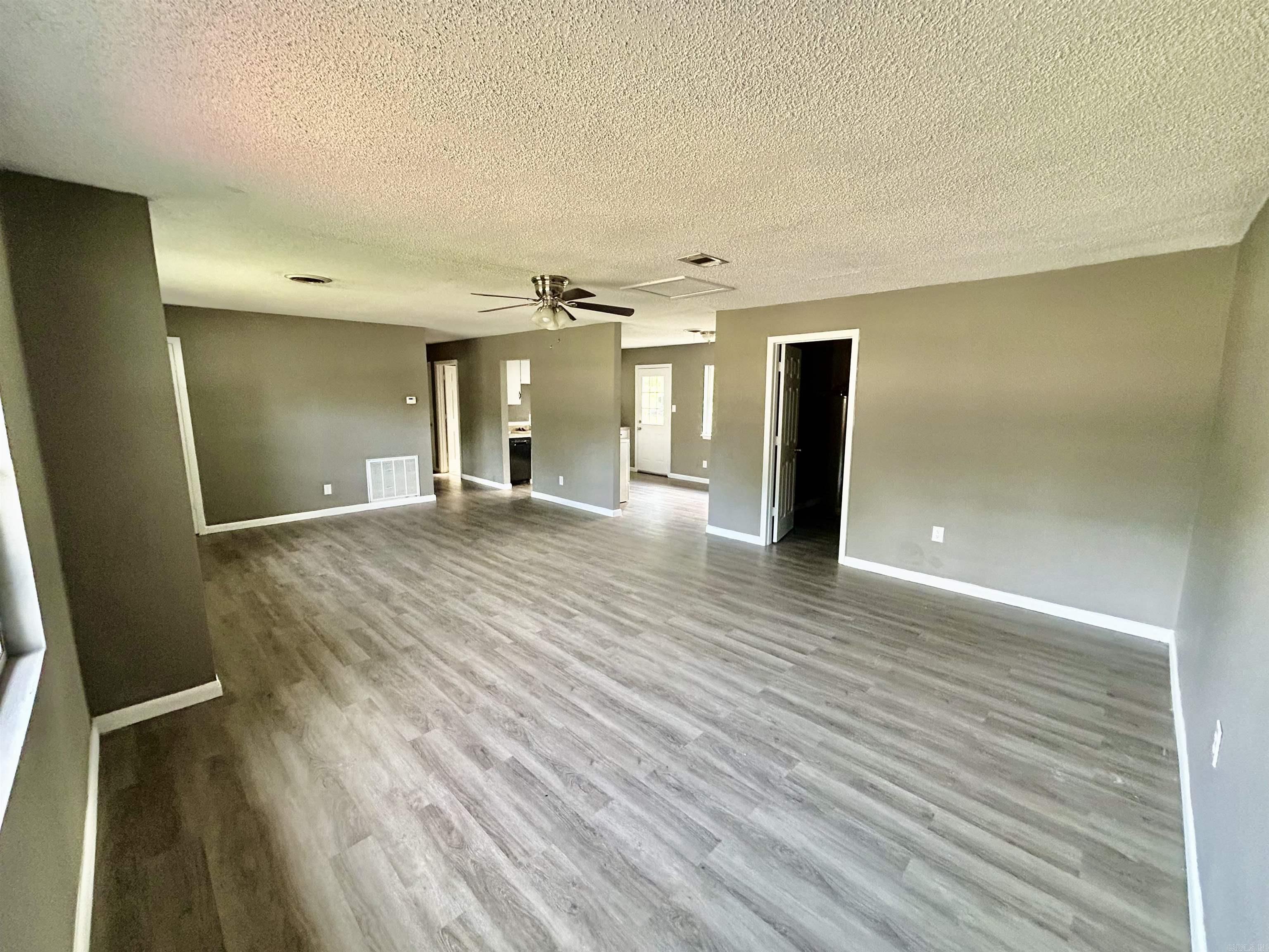 802 S Houston  Russellville, AR
