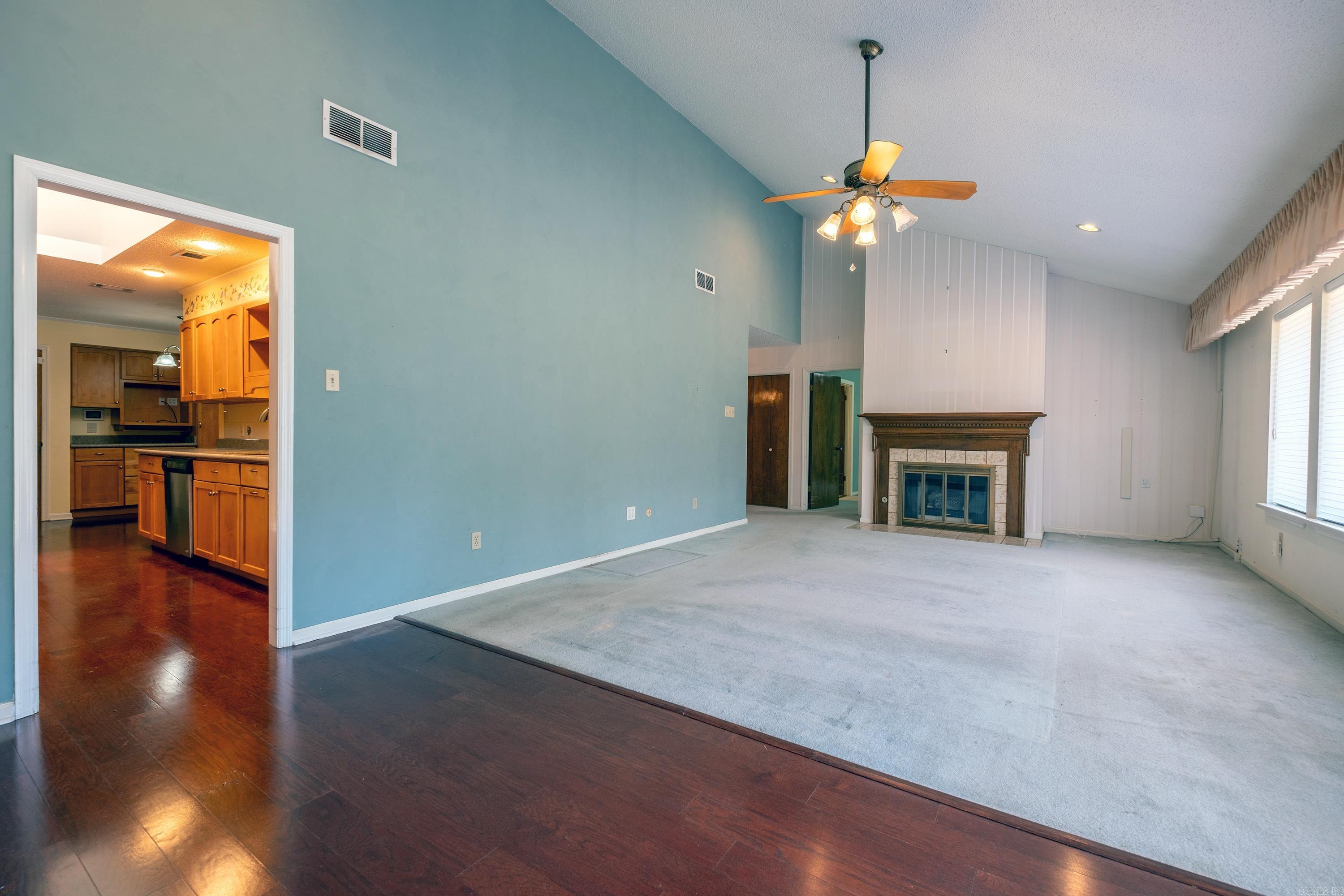 8 Ninth Fairway  Maumelle, AR