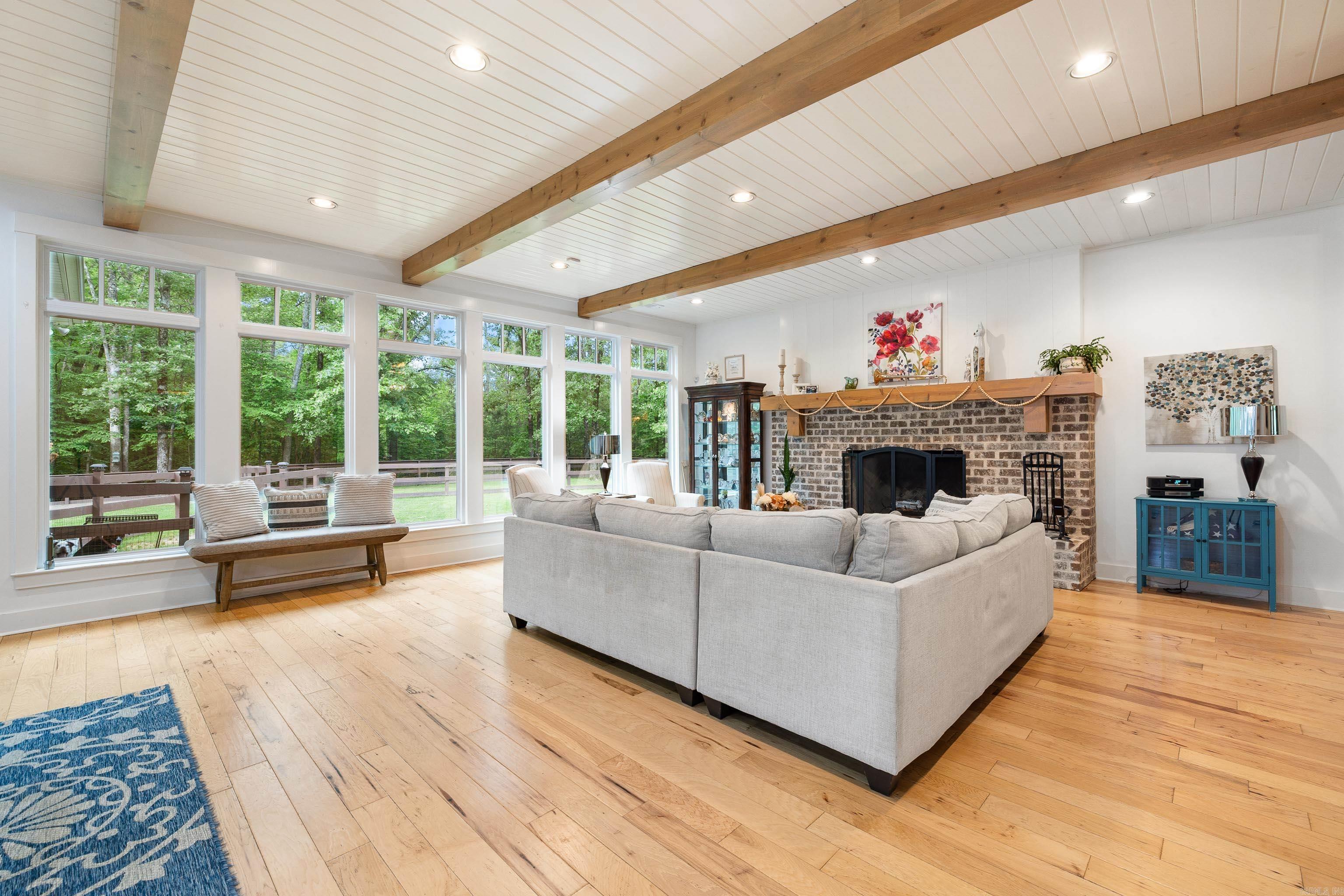 442 Demuth  Benton, AR