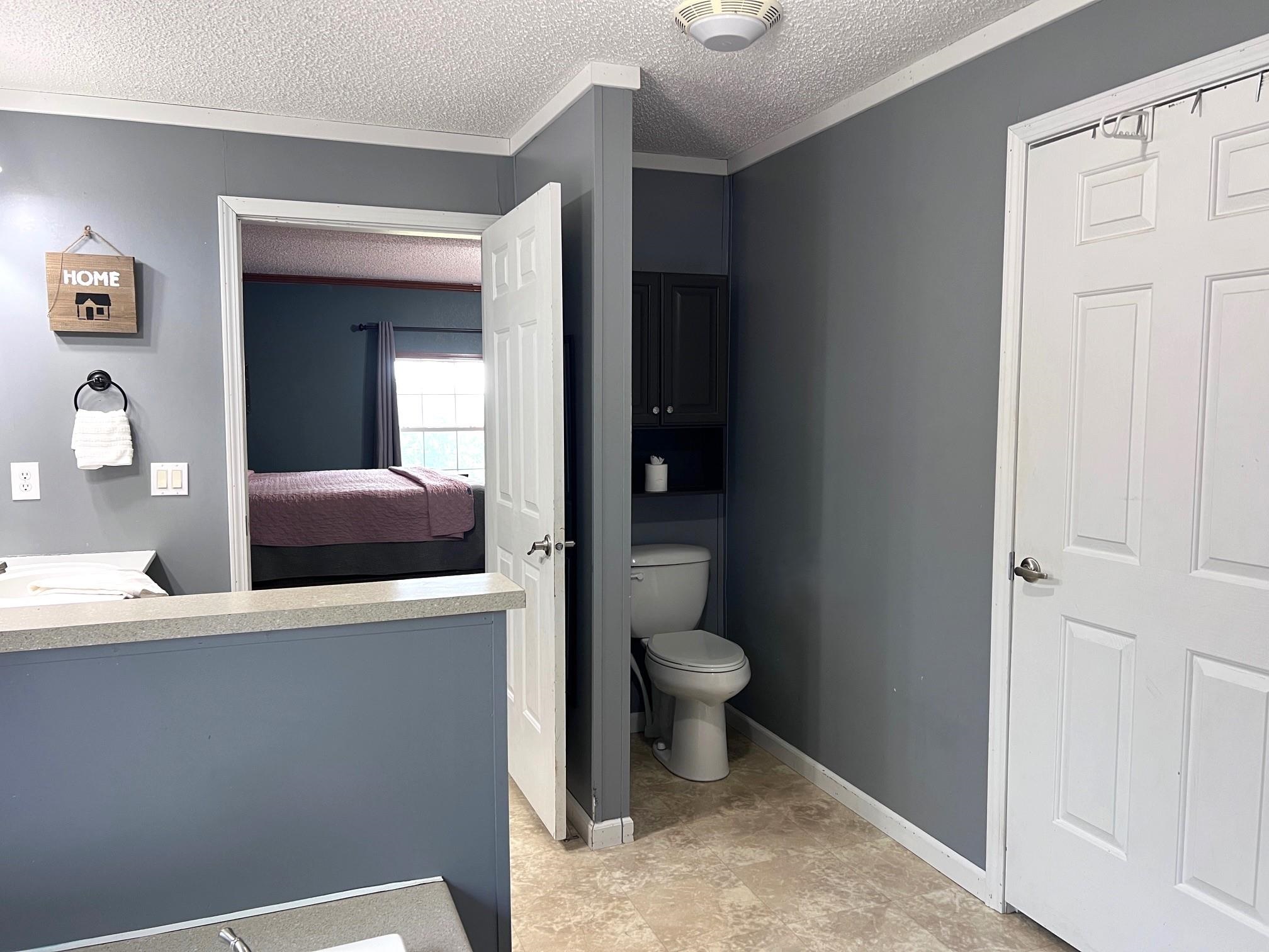 1852 Prince  Mountain View, AR