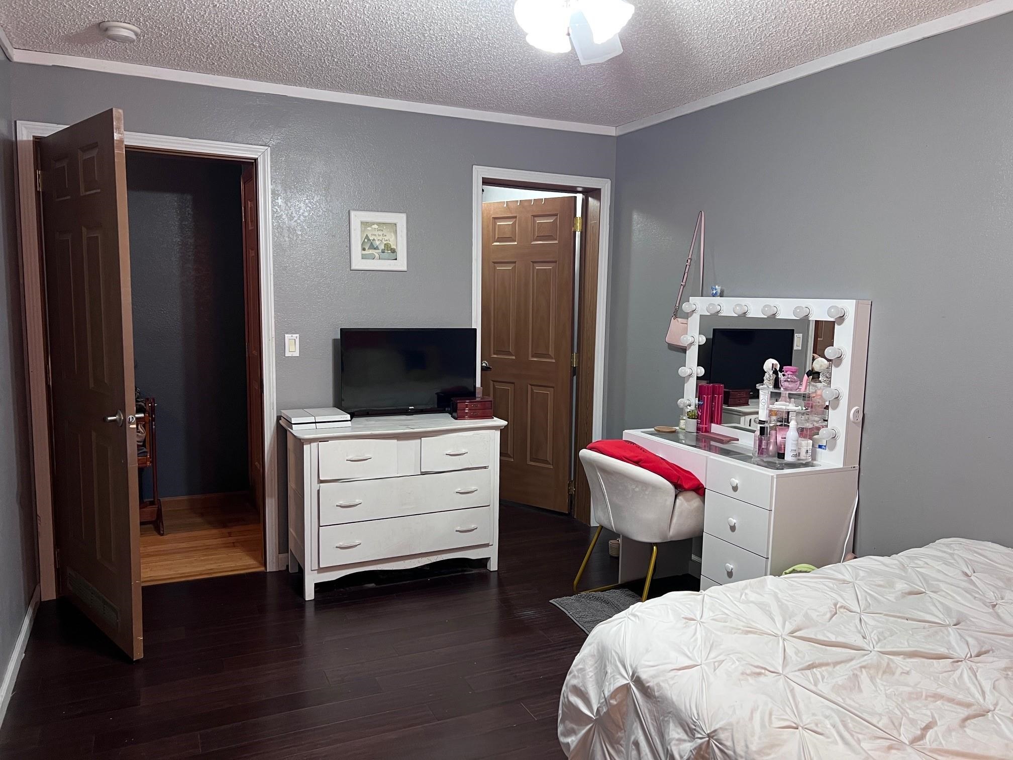 1852 Prince  Mountain View, AR