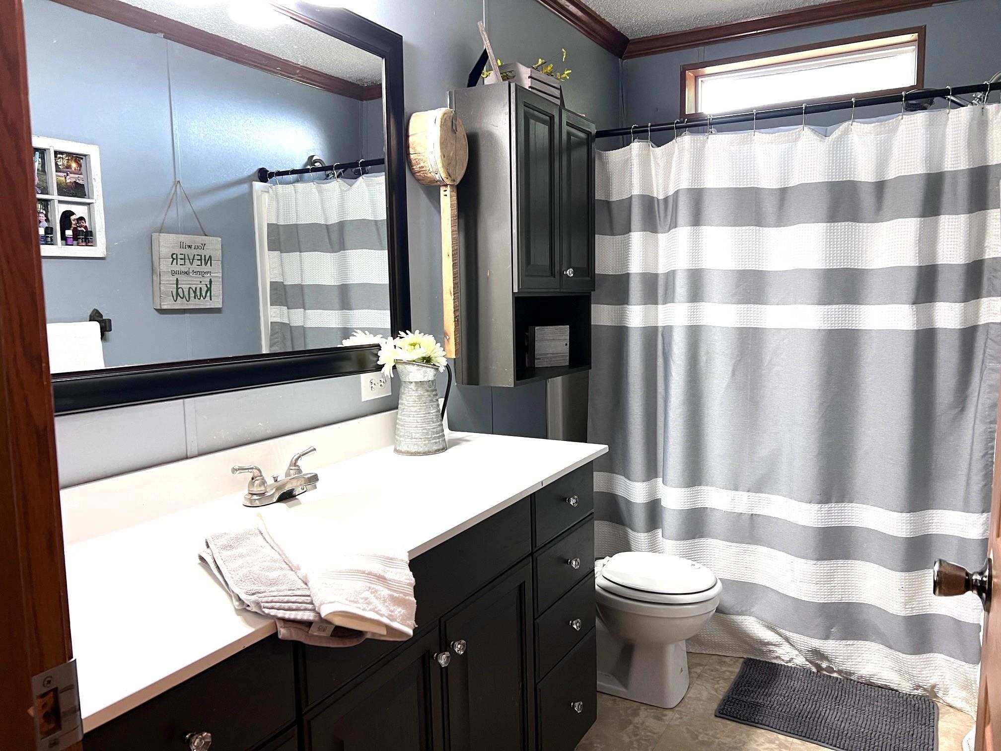 1852 Prince  Mountain View, AR
