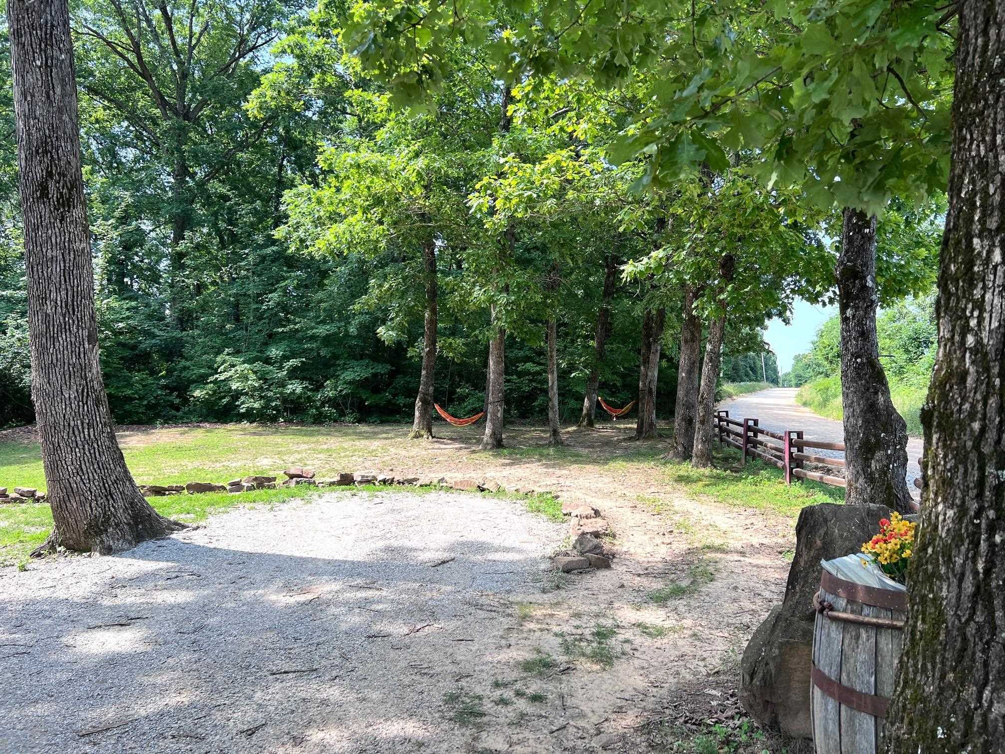 1852 Prince  Mountain View, AR