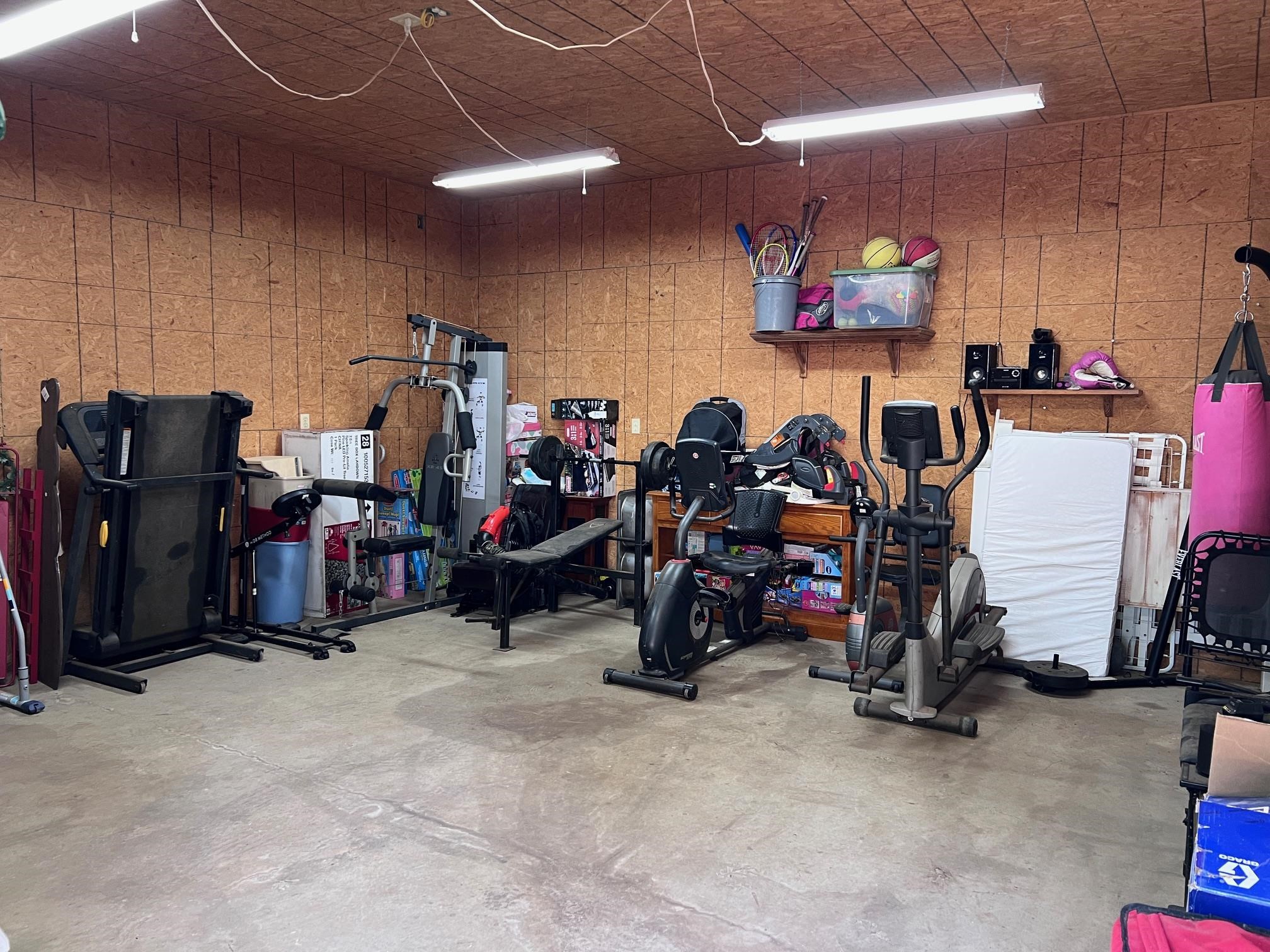 1852 Prince  Mountain View, AR