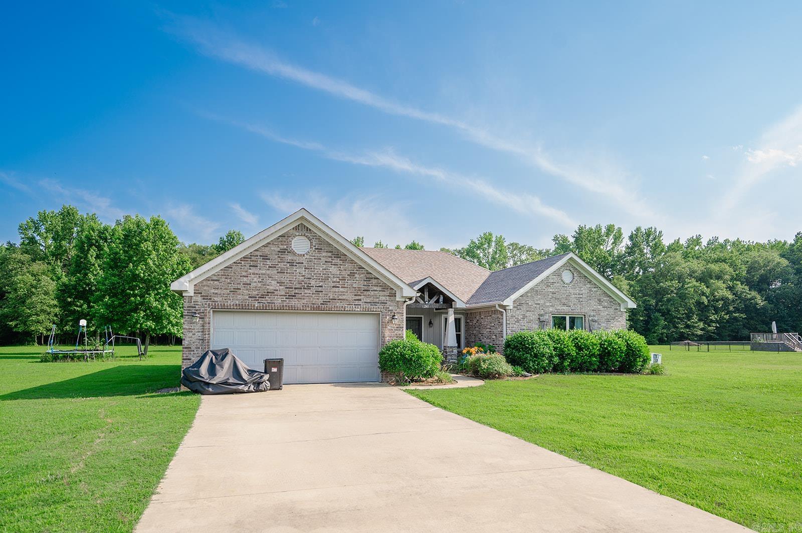 241 Sandy Creek  Ward, AR