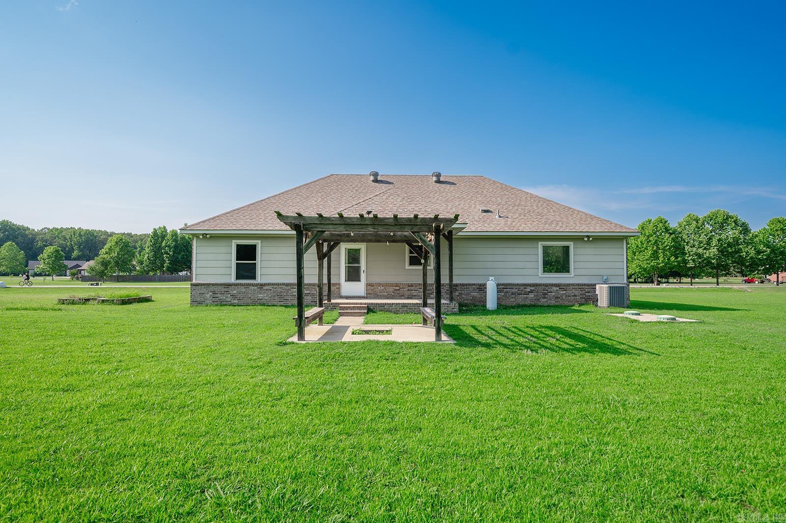 241 Sandy Creek  Ward, AR