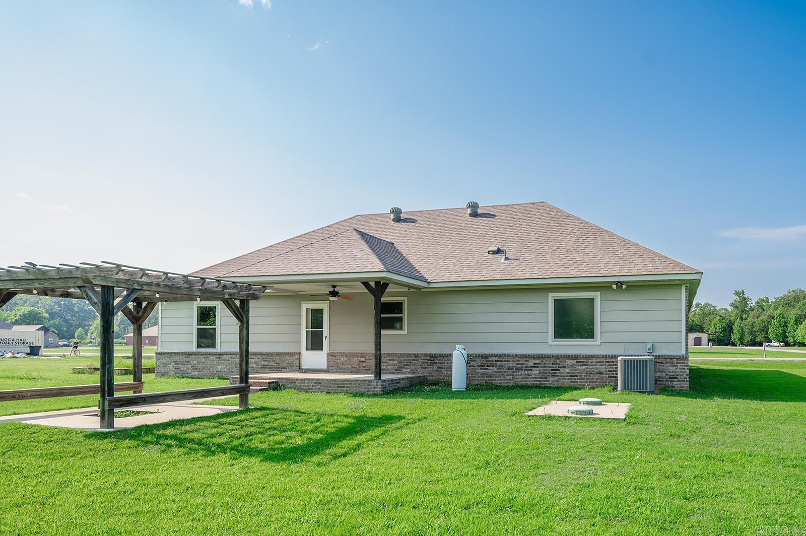 241 Sandy Creek  Ward, AR