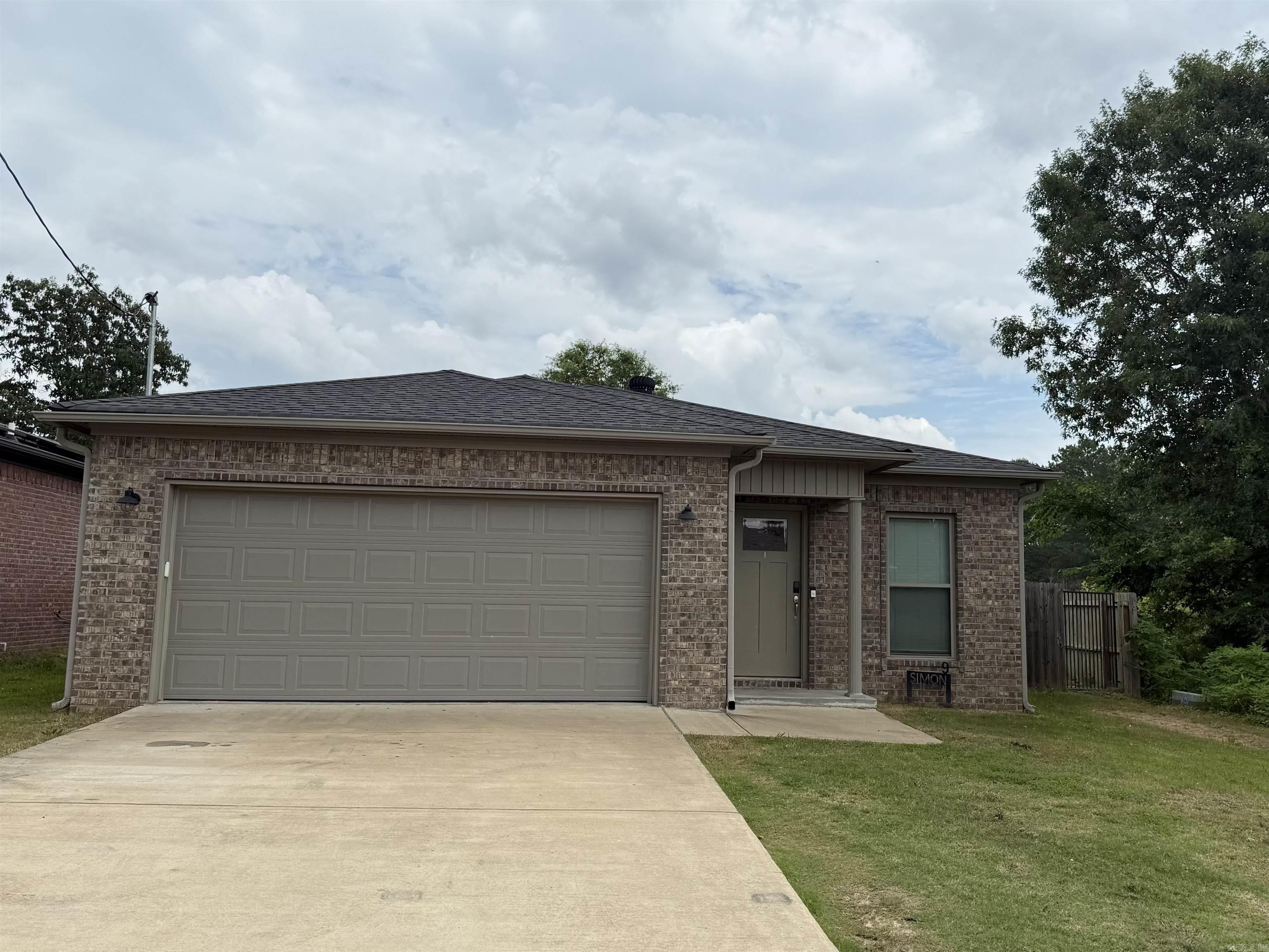 9 Simon  Conway, AR