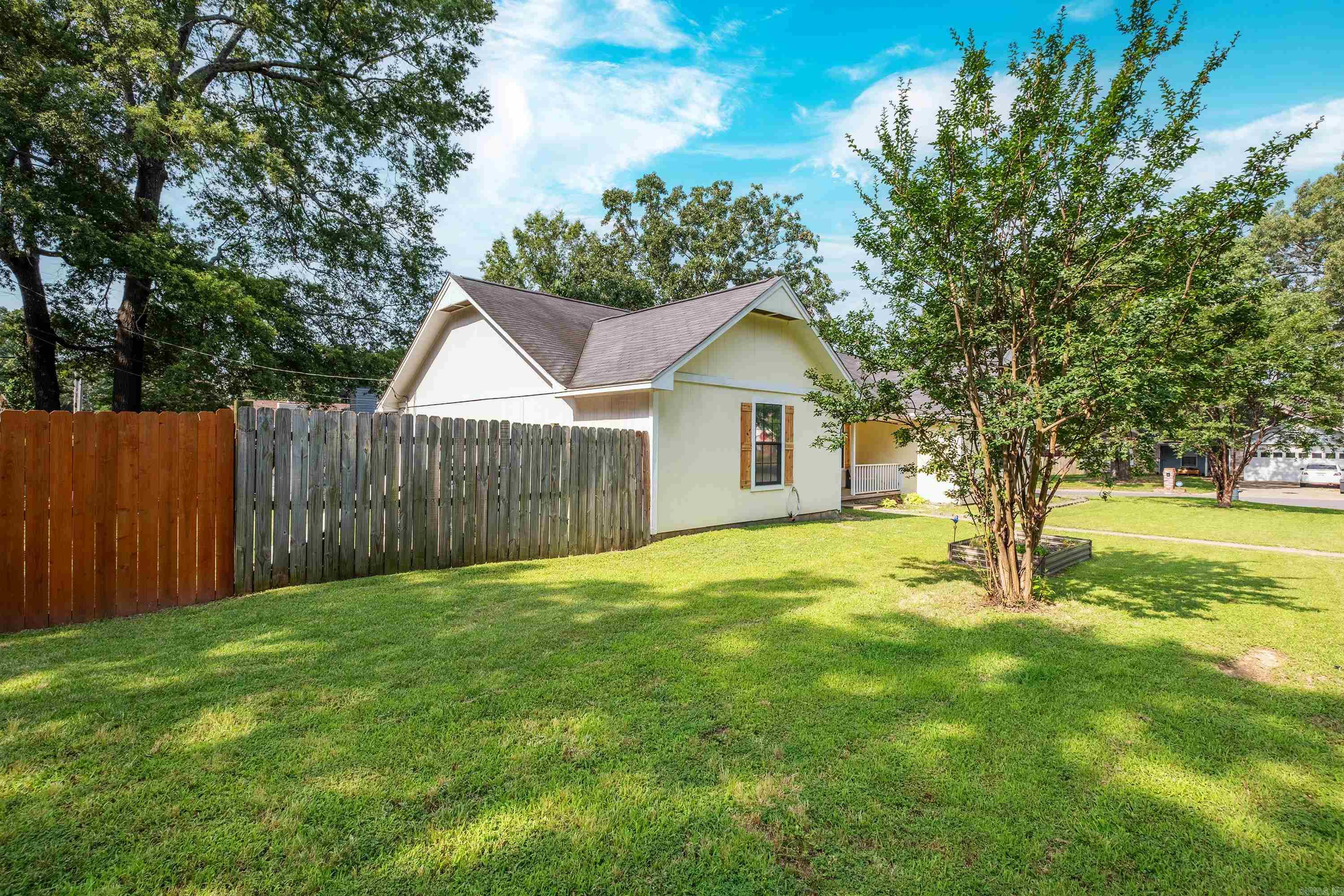 127 Spring Oak  Sherwood, AR