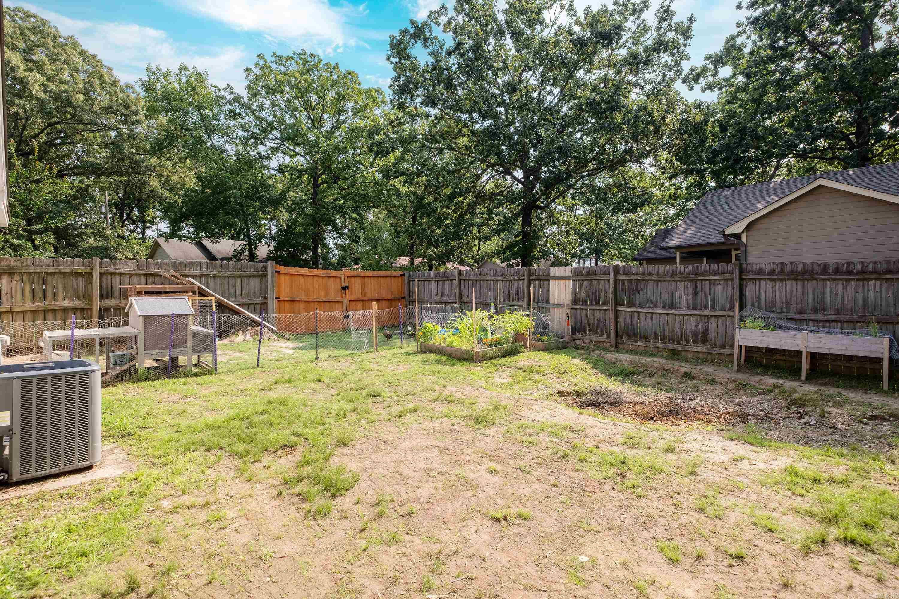 127 Spring Oak  Sherwood, AR