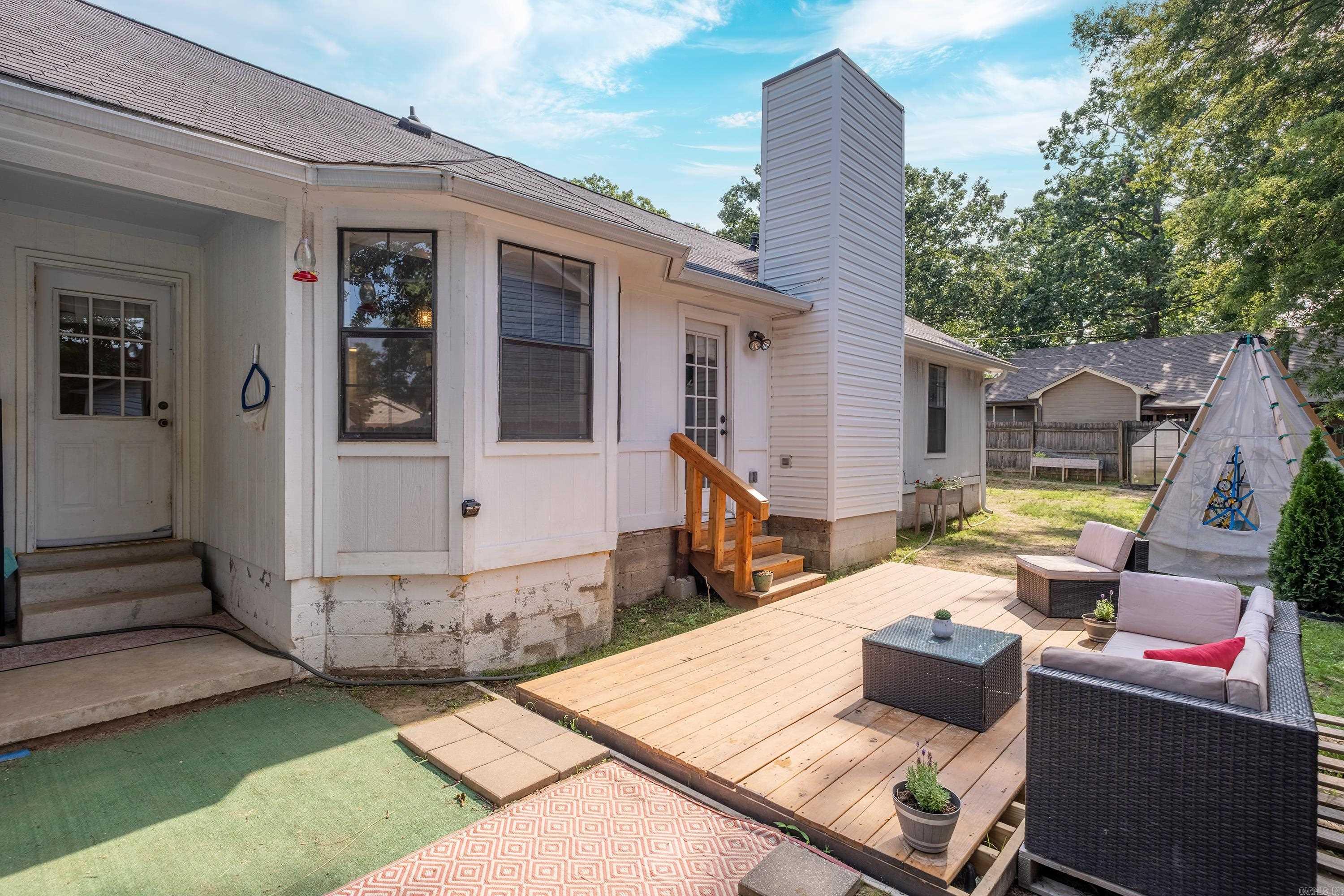 127 Spring Oak  Sherwood, AR