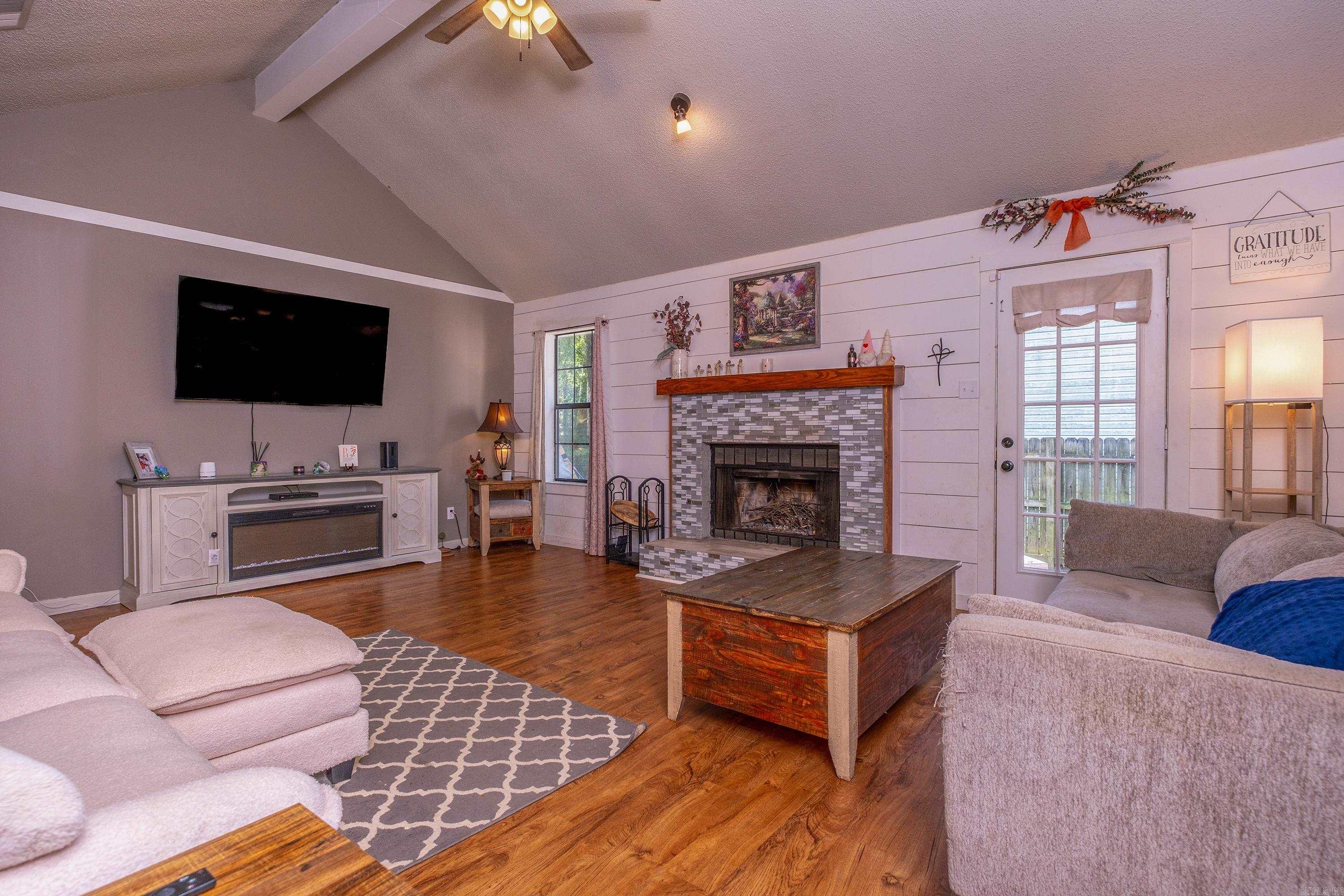 127 Spring Oak  Sherwood, AR